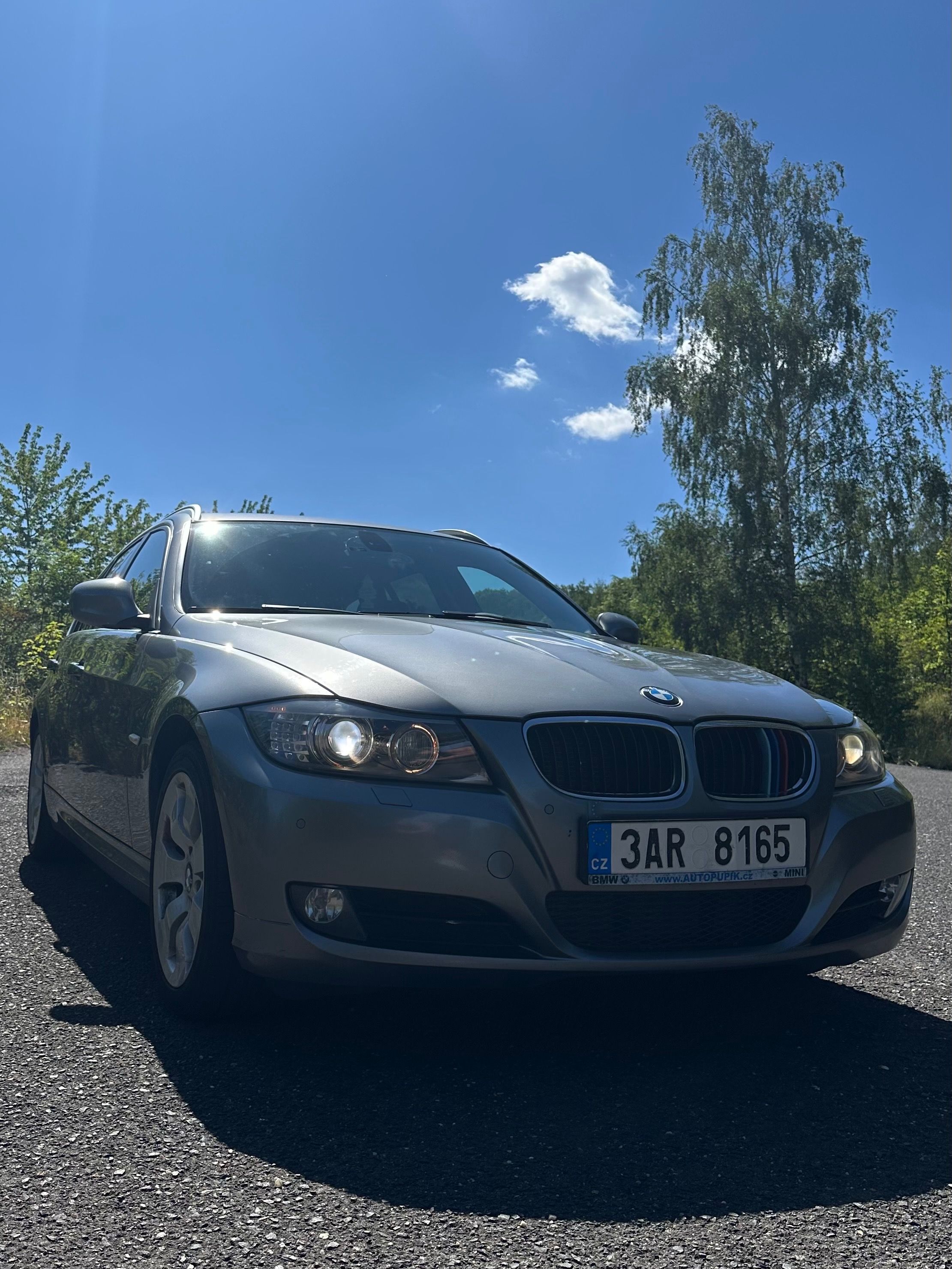 BMW Řada 3, BMW 320xd Touring M-Paket - fotka 2