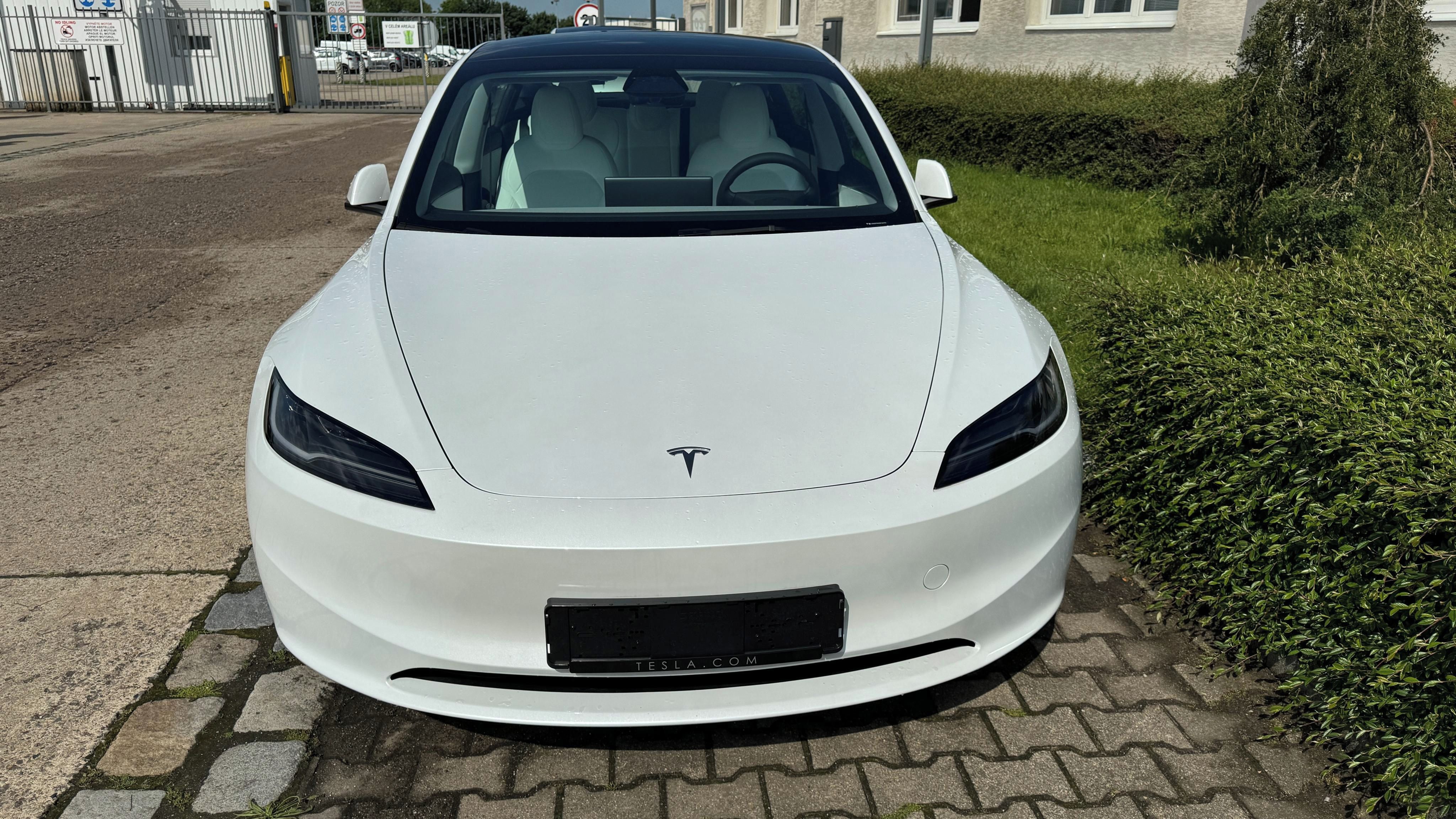 Tesla Model 3, 4x4|1.maj.|Tažné|DPH|48tisKM - fotka 3