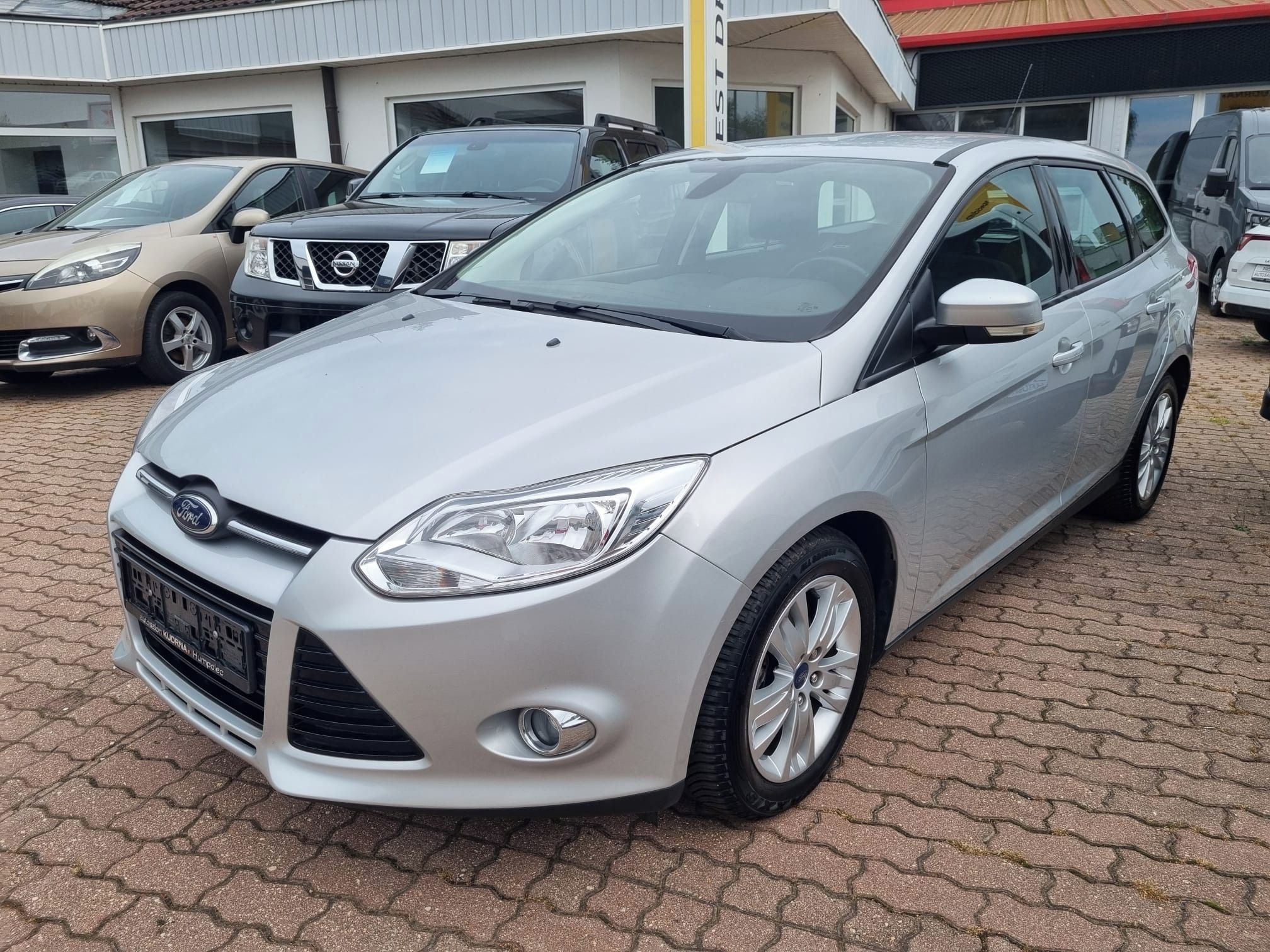 Ford Focus, 1.6 Ti-VCT vč. TZ - fotka 2