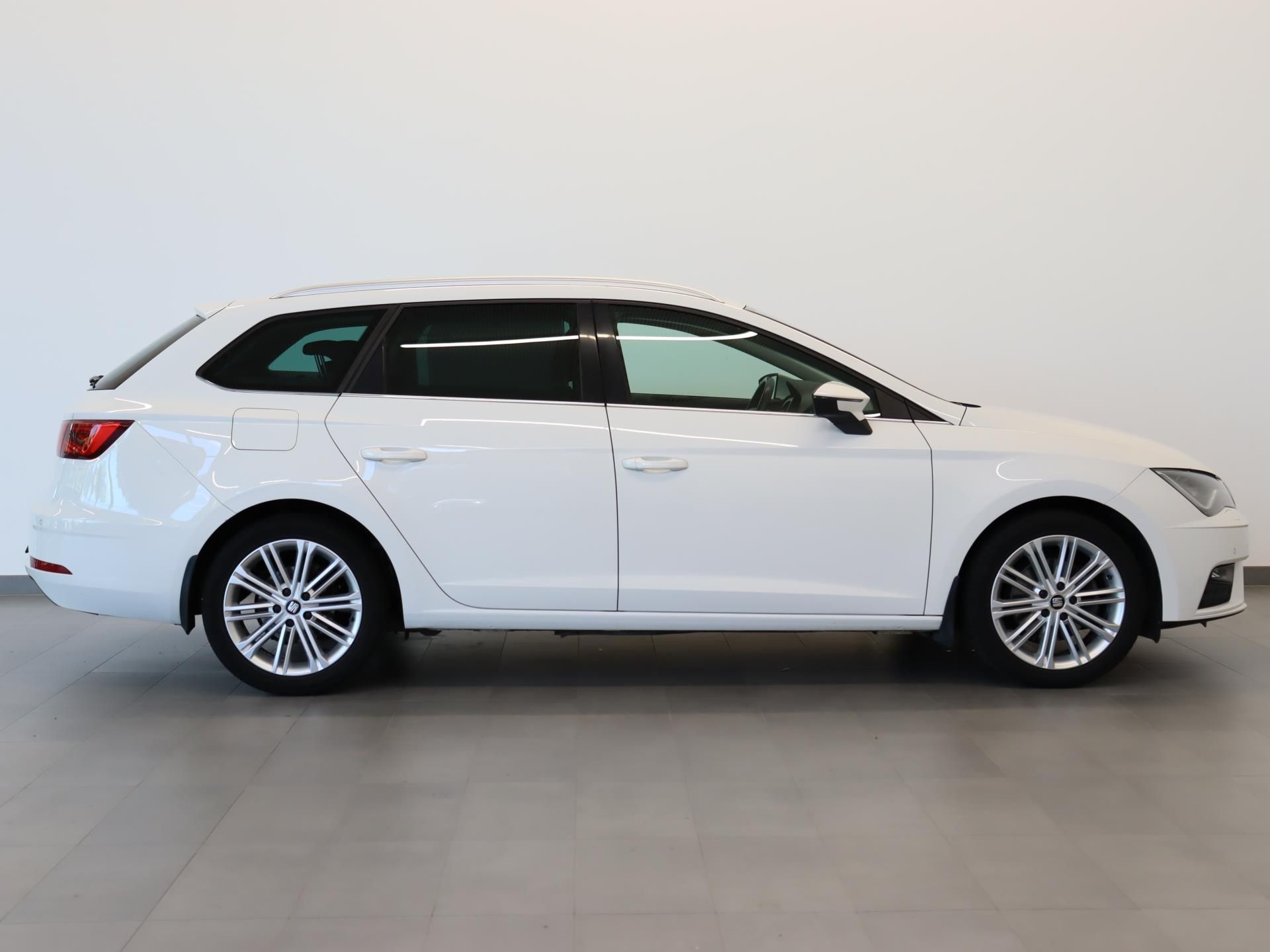 Seat Leon, ST XCELLENCE 1.5 TGI 130K DSG - fotka 3