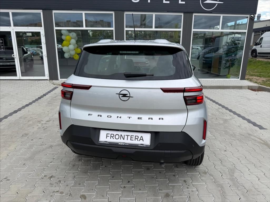 Opel Frontera, 1,2 TURBO  EDITION HYBRID - fotka 4