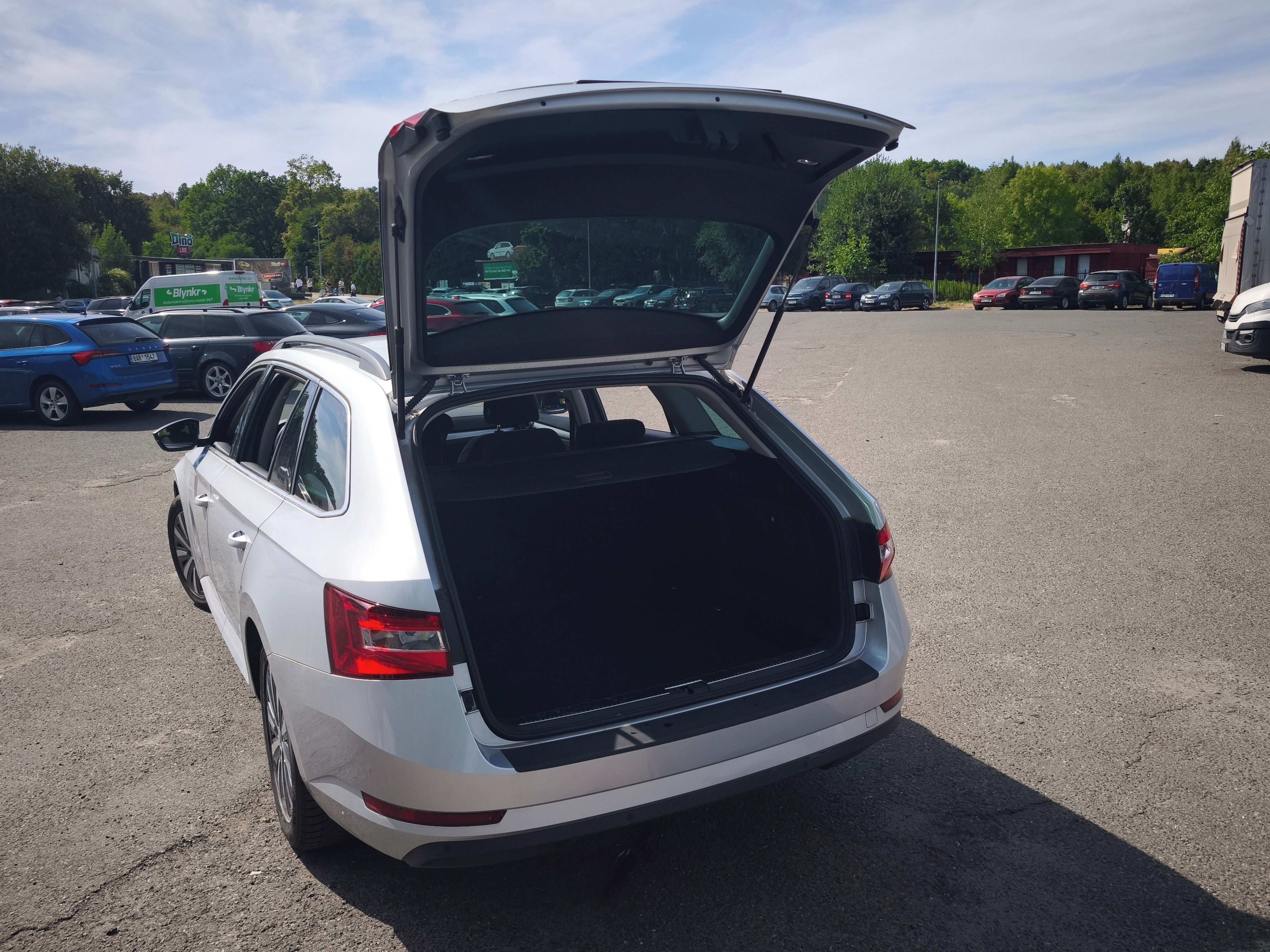 Škoda Superb, T3, Matrix LED - fotka 6