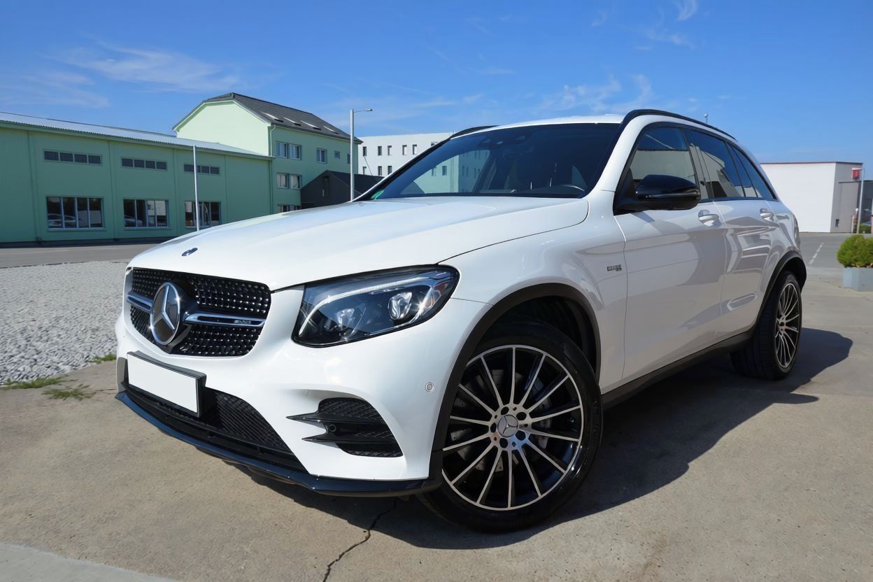 Mercedes-Benz GLC, 43 AMG/vzduch/tažné/nez.topení - fotka 2