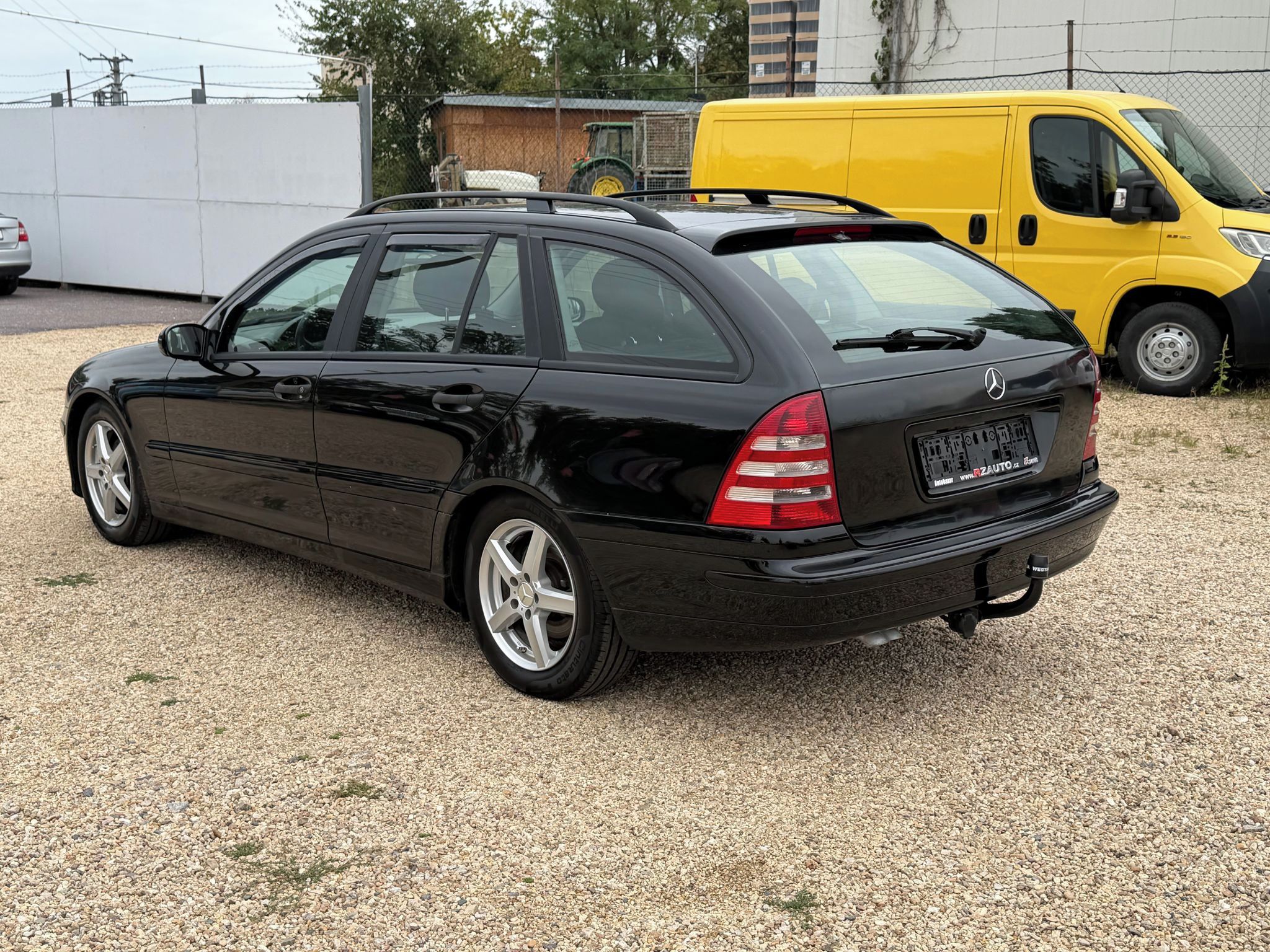 Mercedes-Benz Třídy C, C 220 CDI Avantgarde - fotka 3