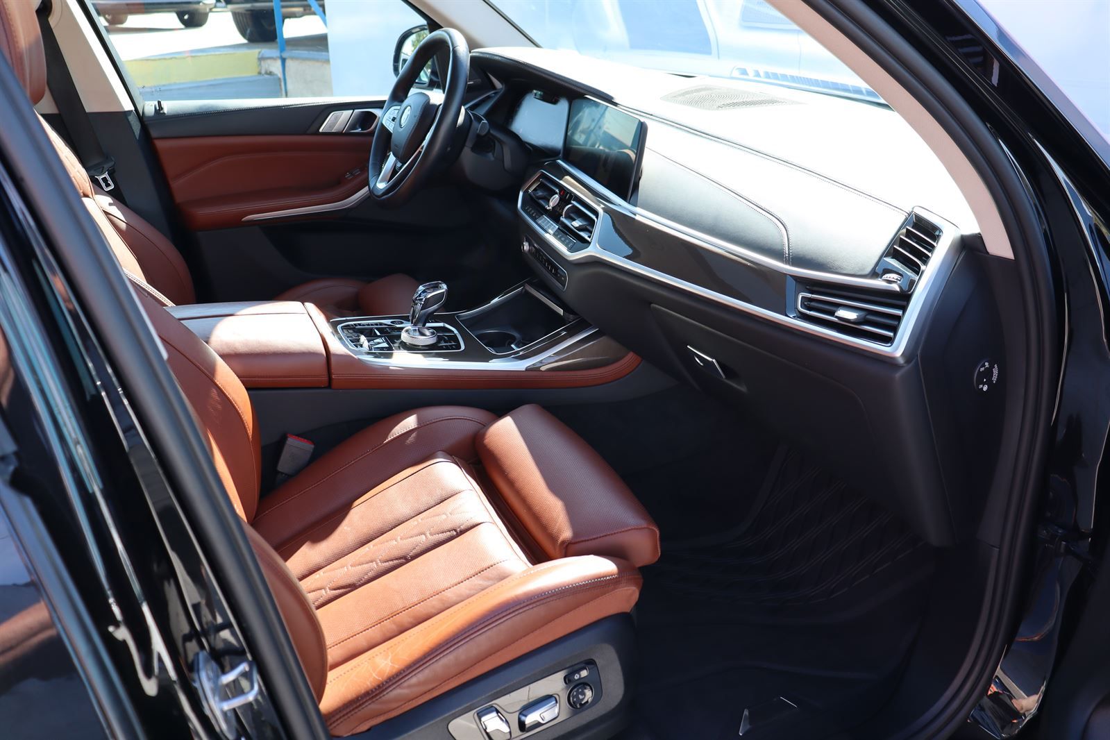 BMW X7, 40d xDrive Mild-Hybrid - fotka 4