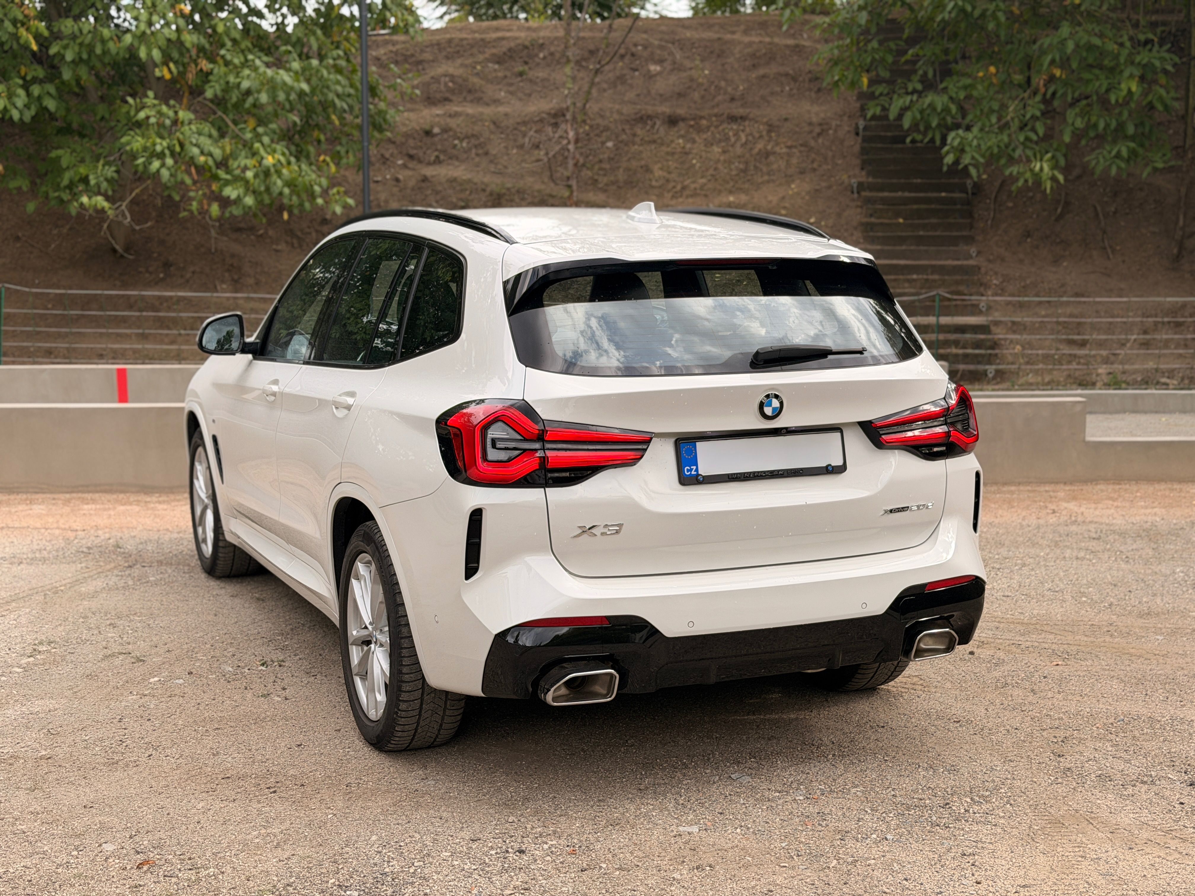 BMW X3, 20d xDrive HUD/TAŽNÉ/DPH - fotka 2