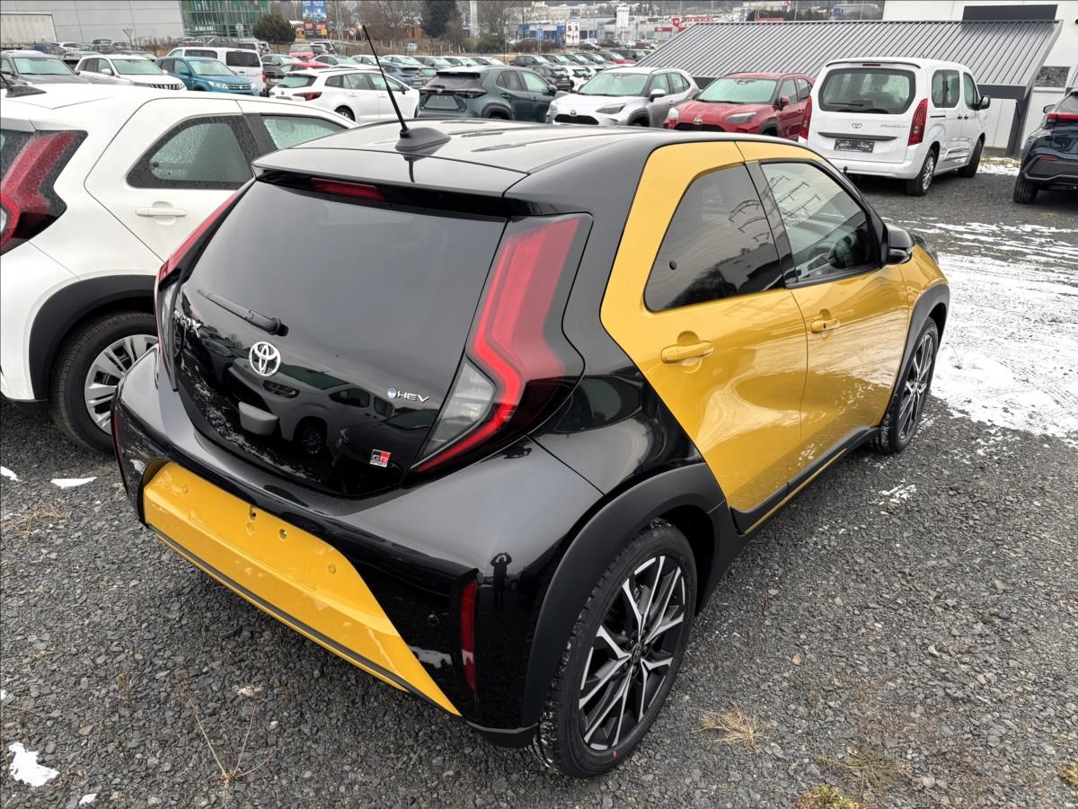 Toyota Aygo, 1,5   X GR Sport 2026 - fotka 6