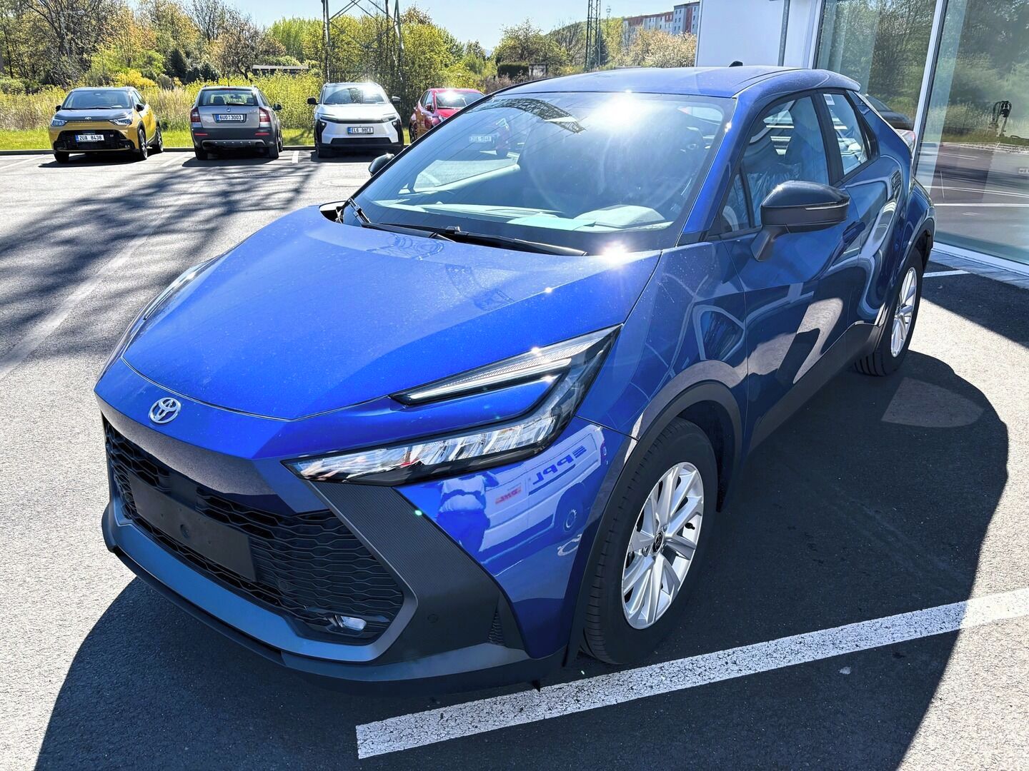 Toyota C-HR, 1,8   Comfort HEV CVT - fotka 3