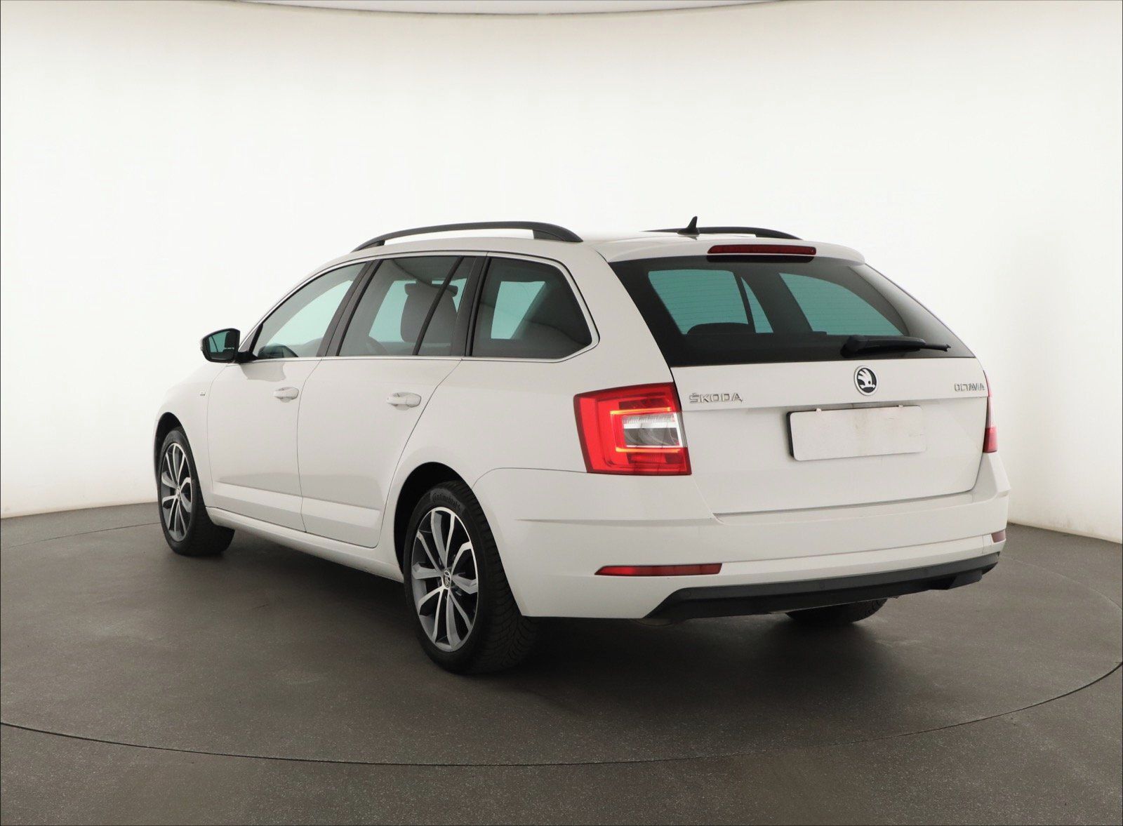 Škoda Octavia, 2.0 TDI, Ambition, Automat - fotka 4