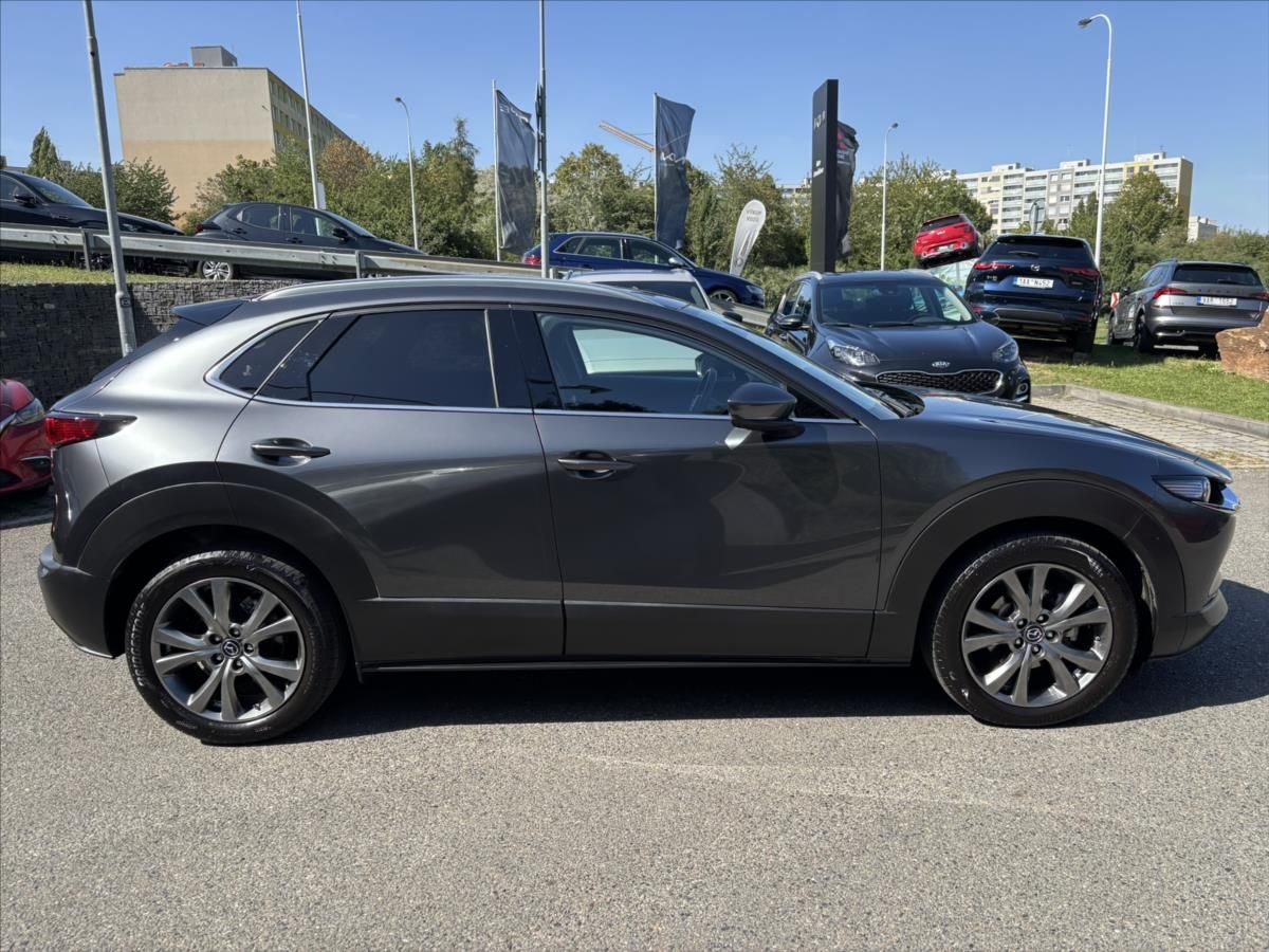 Mazda CX-30, 2,0 i 137 4x4 AT GT Plus TAŽNÉ - fotka 6