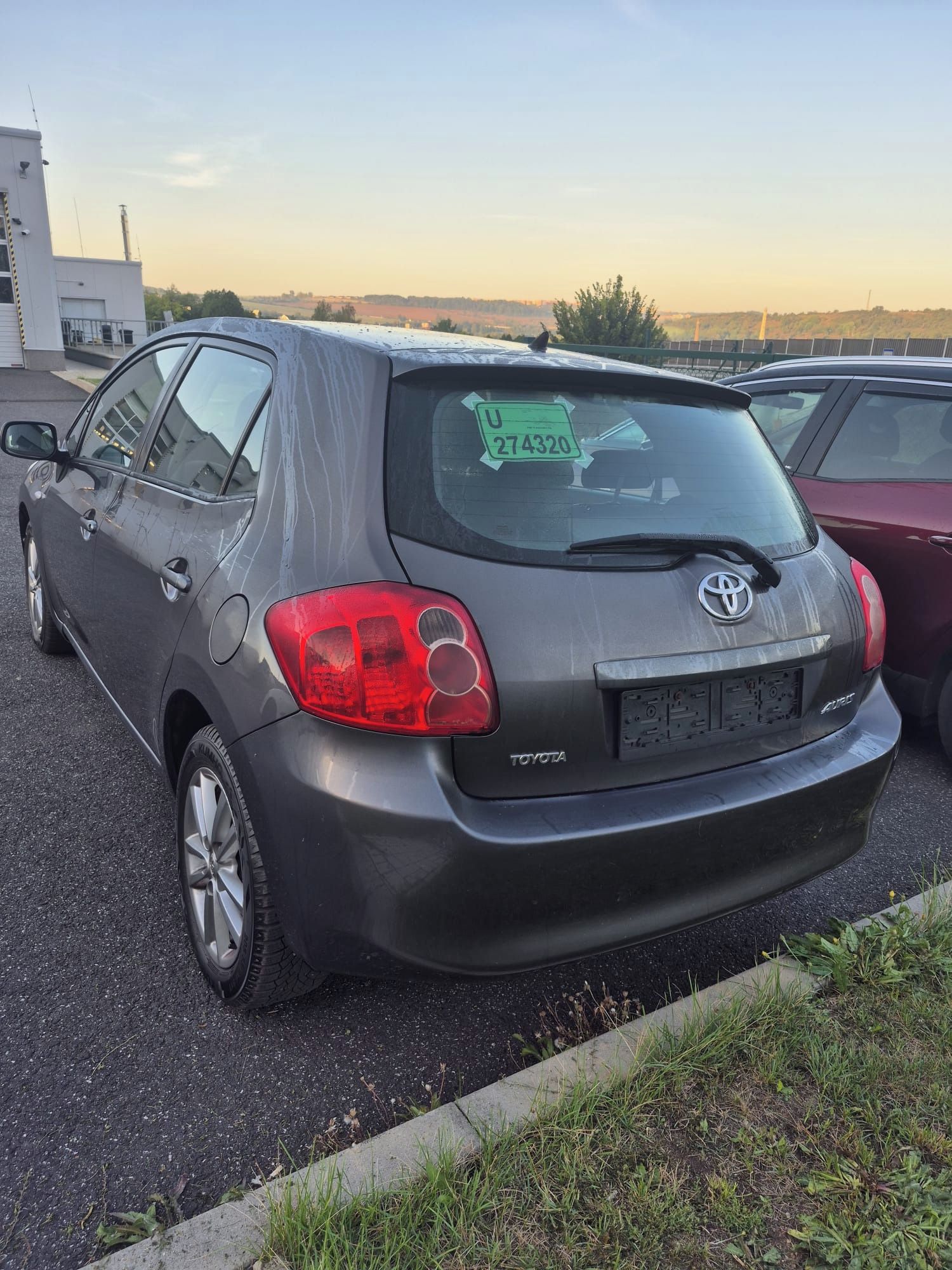 Toyota Auris, Toyota Auris 1.33 - po servisu - fotka 4
