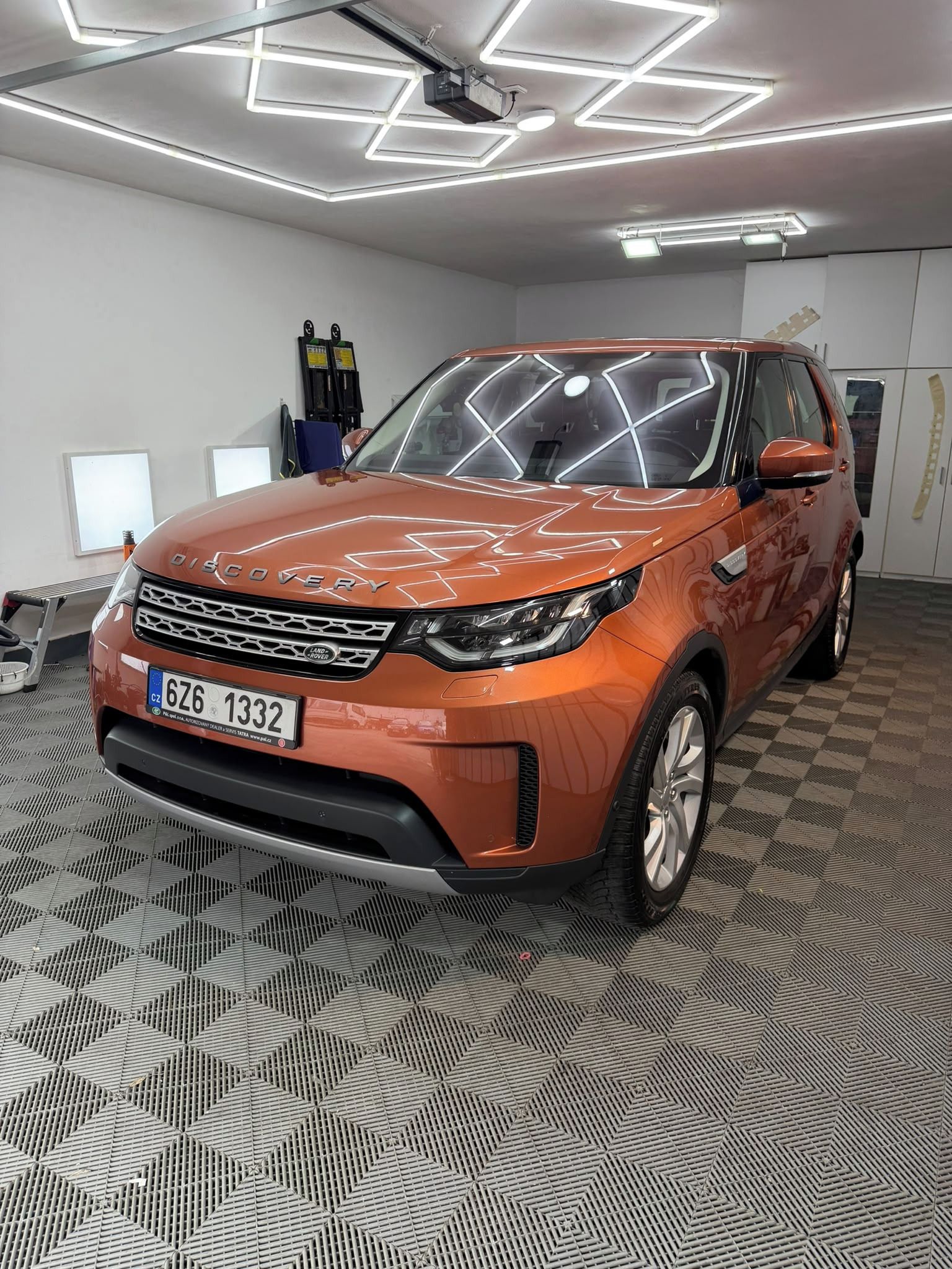 Land Rover Discovery, Disco. 5 , 3.0 SD6, 306 PS,DPH - fotka 4