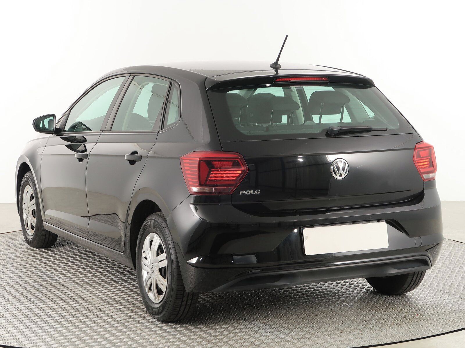 Volkswagen Polo, 1.0 - fotka 4