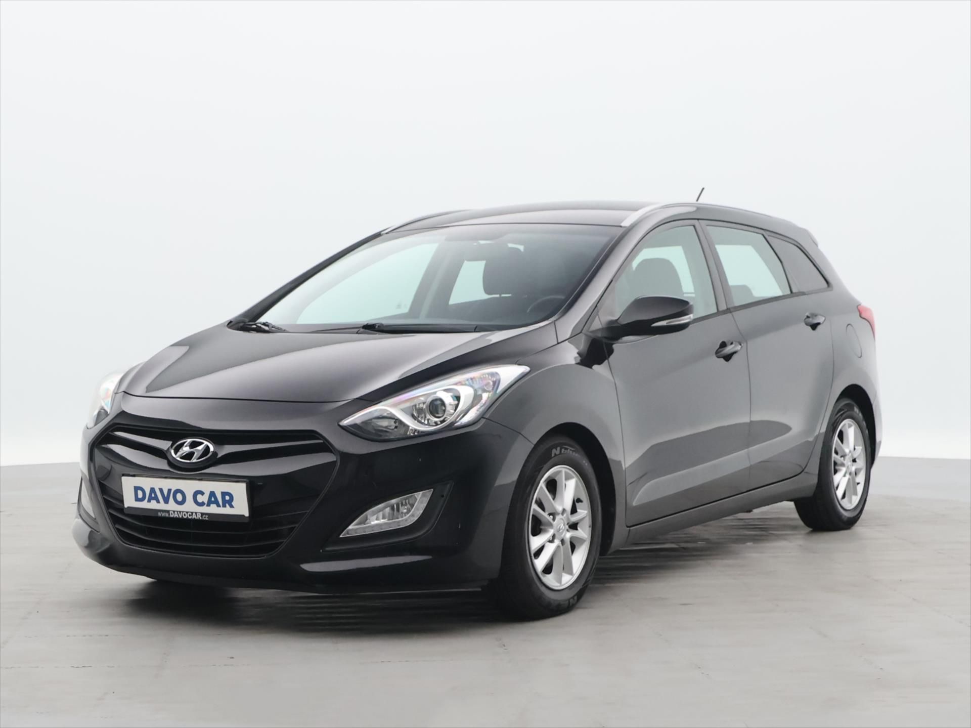 Hyundai i30, 1,6 CRDi 81kW Trikolor - fotka 3