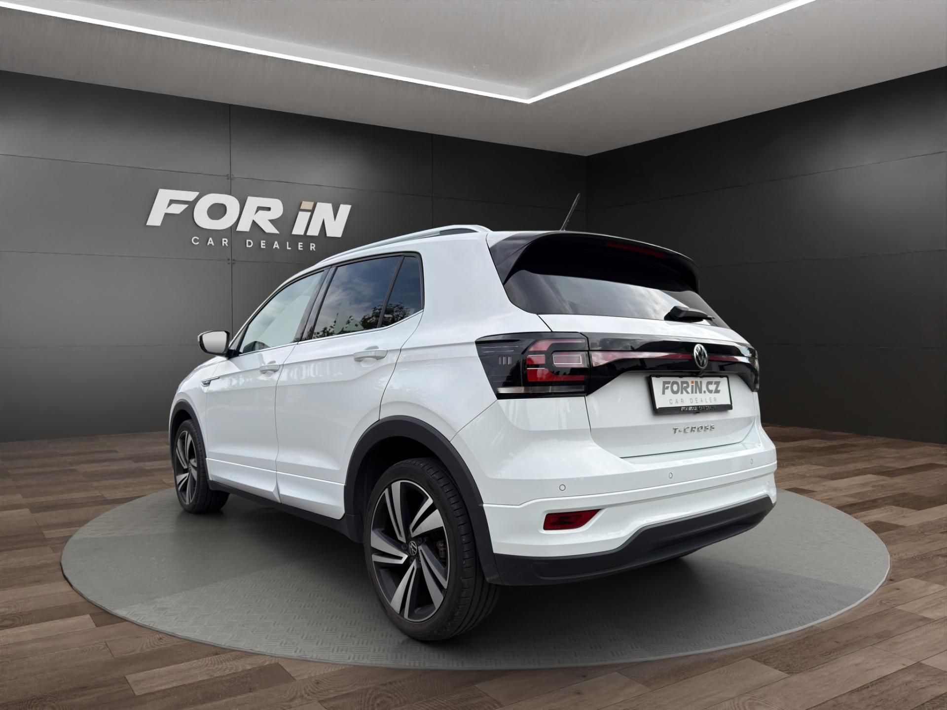 Volkswagen T-Cross, R-LINE DSG 81KW - fotka 4