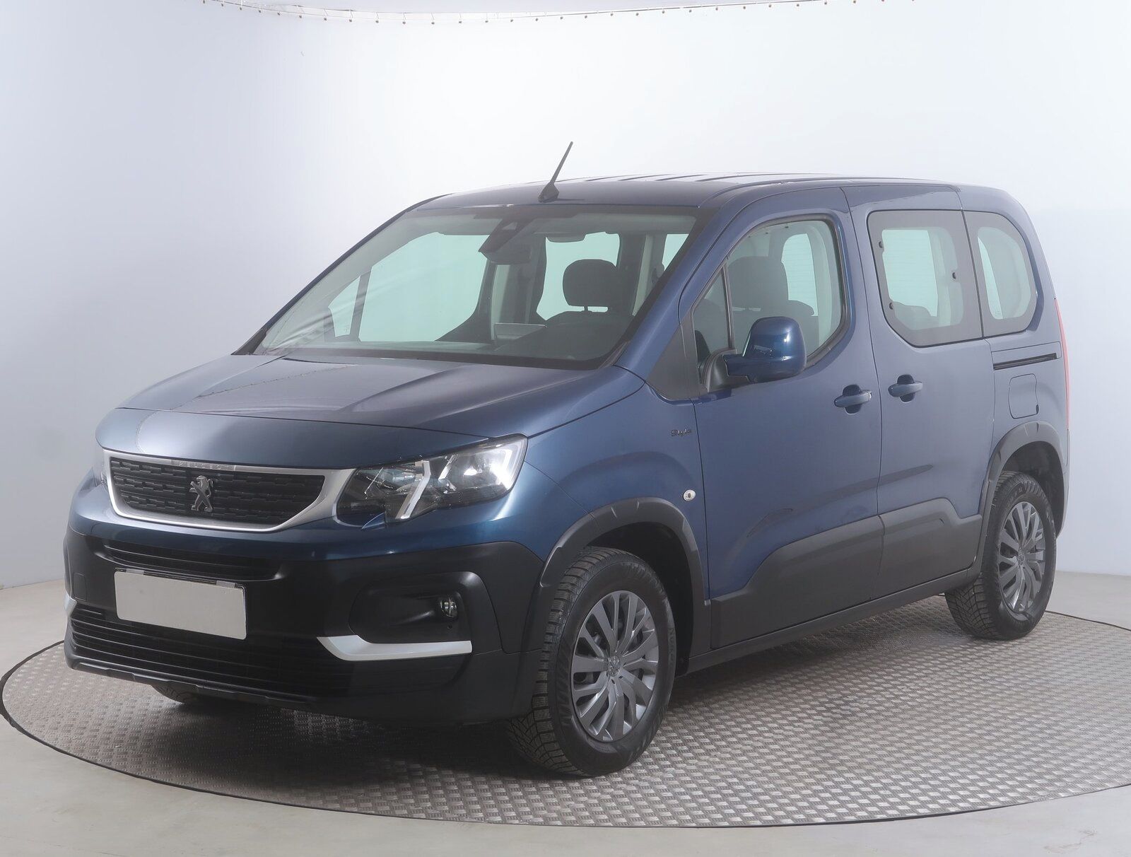Peugeot Rifter, 1.5 BlueHDi, Allure, 5Míst, ČR - fotka 2