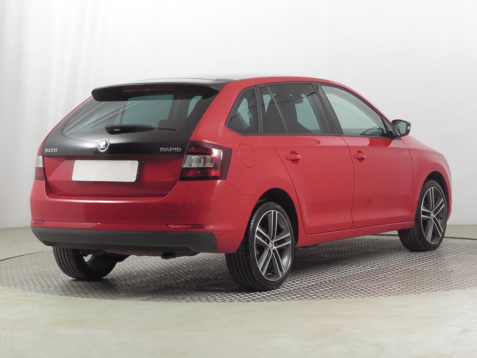 Škoda Rapid, 1.2 TSI, Spaceback, Automat - fotka 5