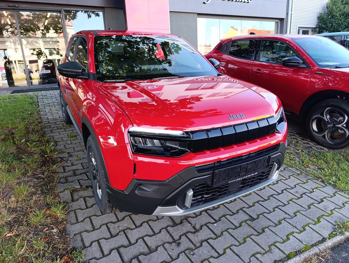Jeep Avenger, Longitude 1.2 Turbo e-Hybrid - fotka 2