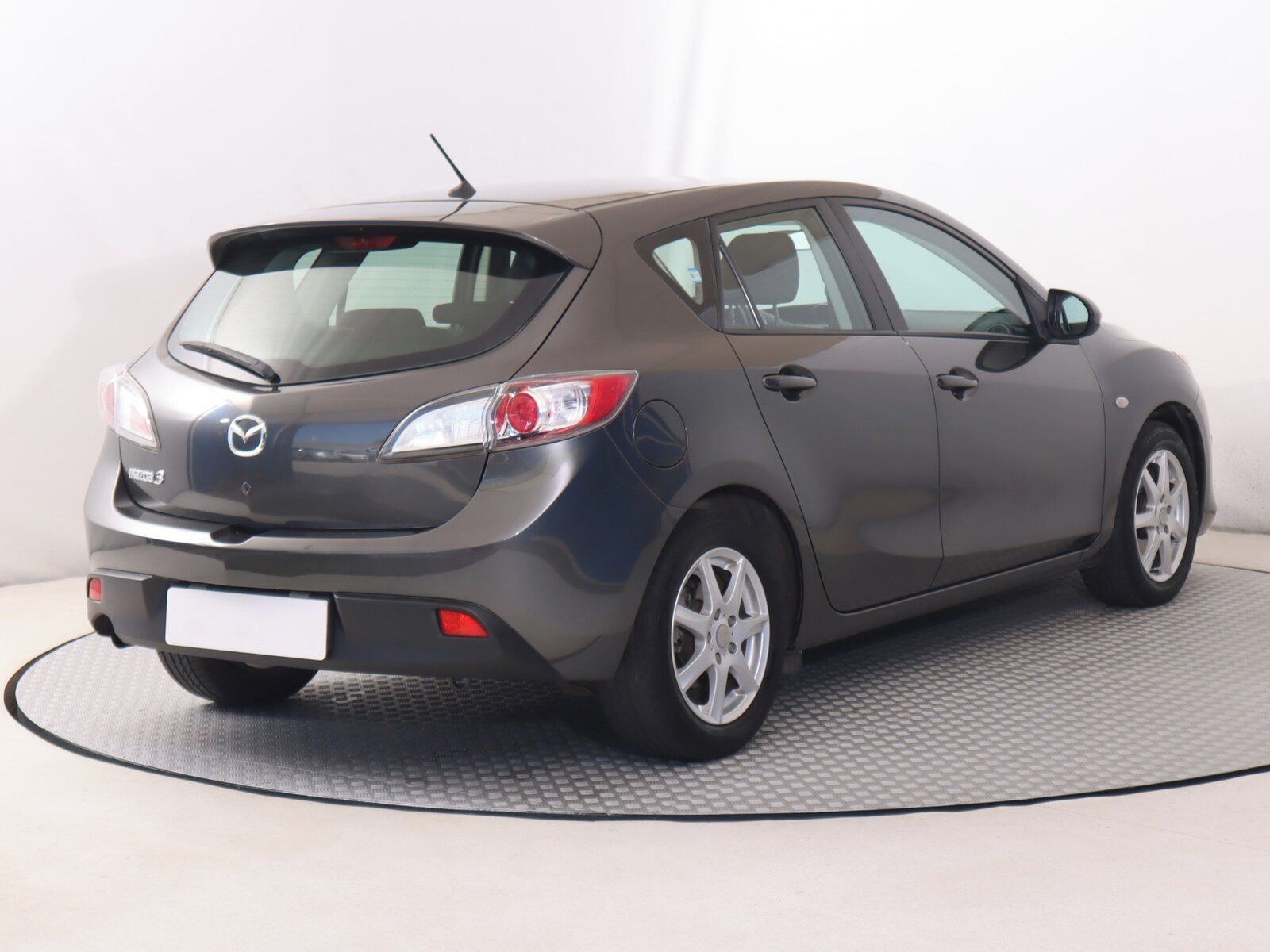 Mazda 3, 1.6 DI Turbo - fotka 5