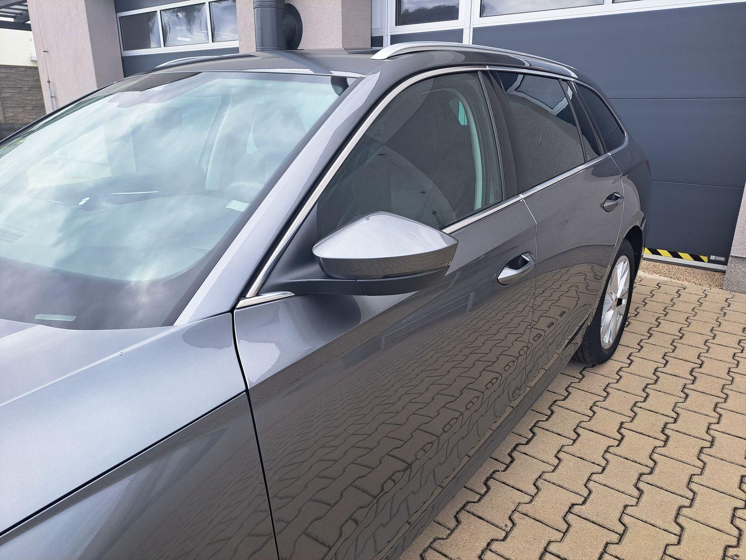 Škoda Octavia, 1.0 TSI Business Plus, ZÁRUKA - fotka 6
