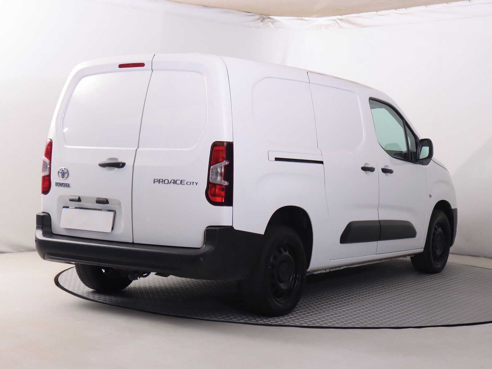 Toyota Proace City, Maxi 1.5 D-4D, 3Místa, ČR, DPH - fotka 5