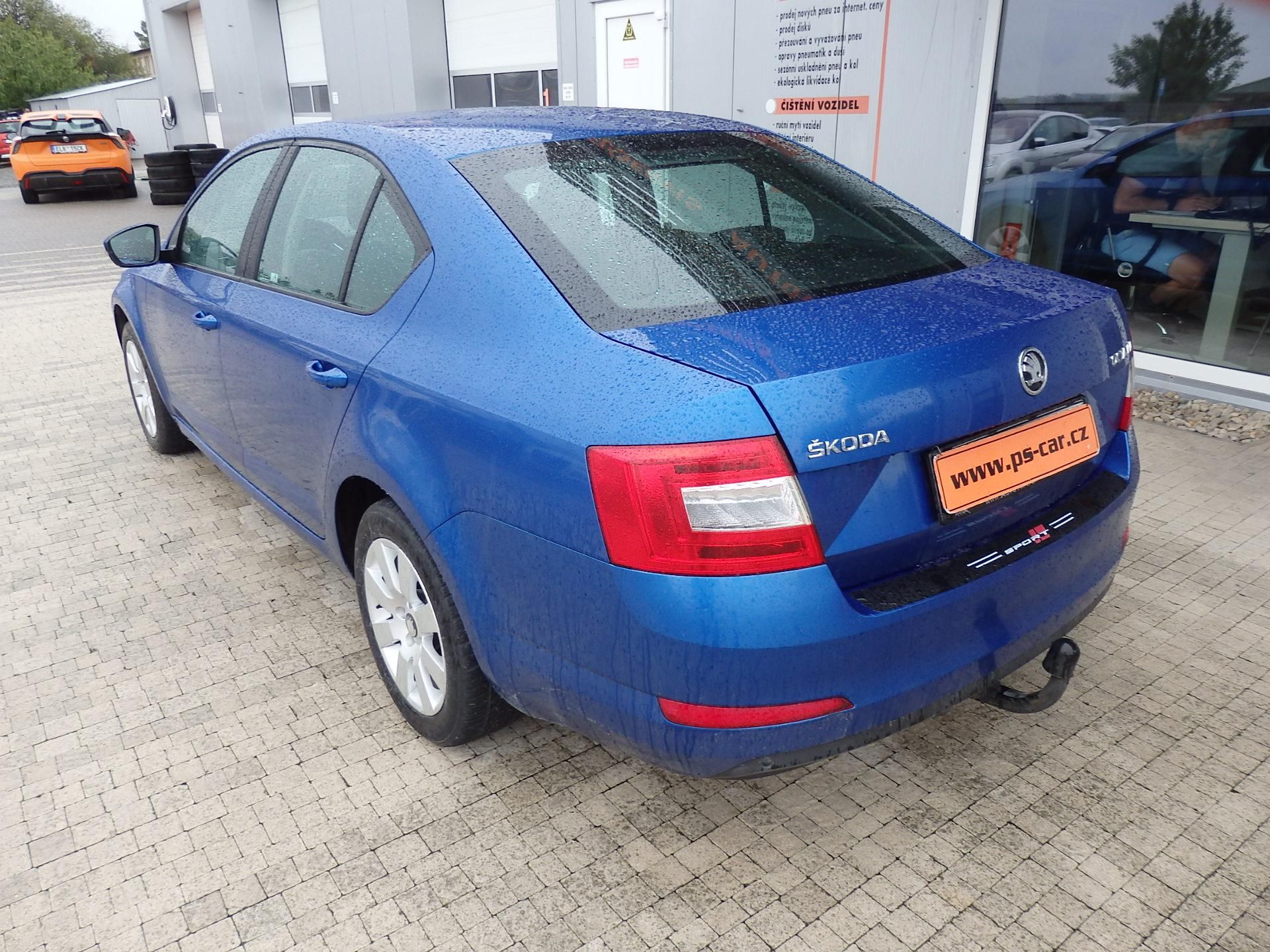 Škoda Octavia, 2.0 TDI 110 kW DIGI. KLIMA - fotka 5
