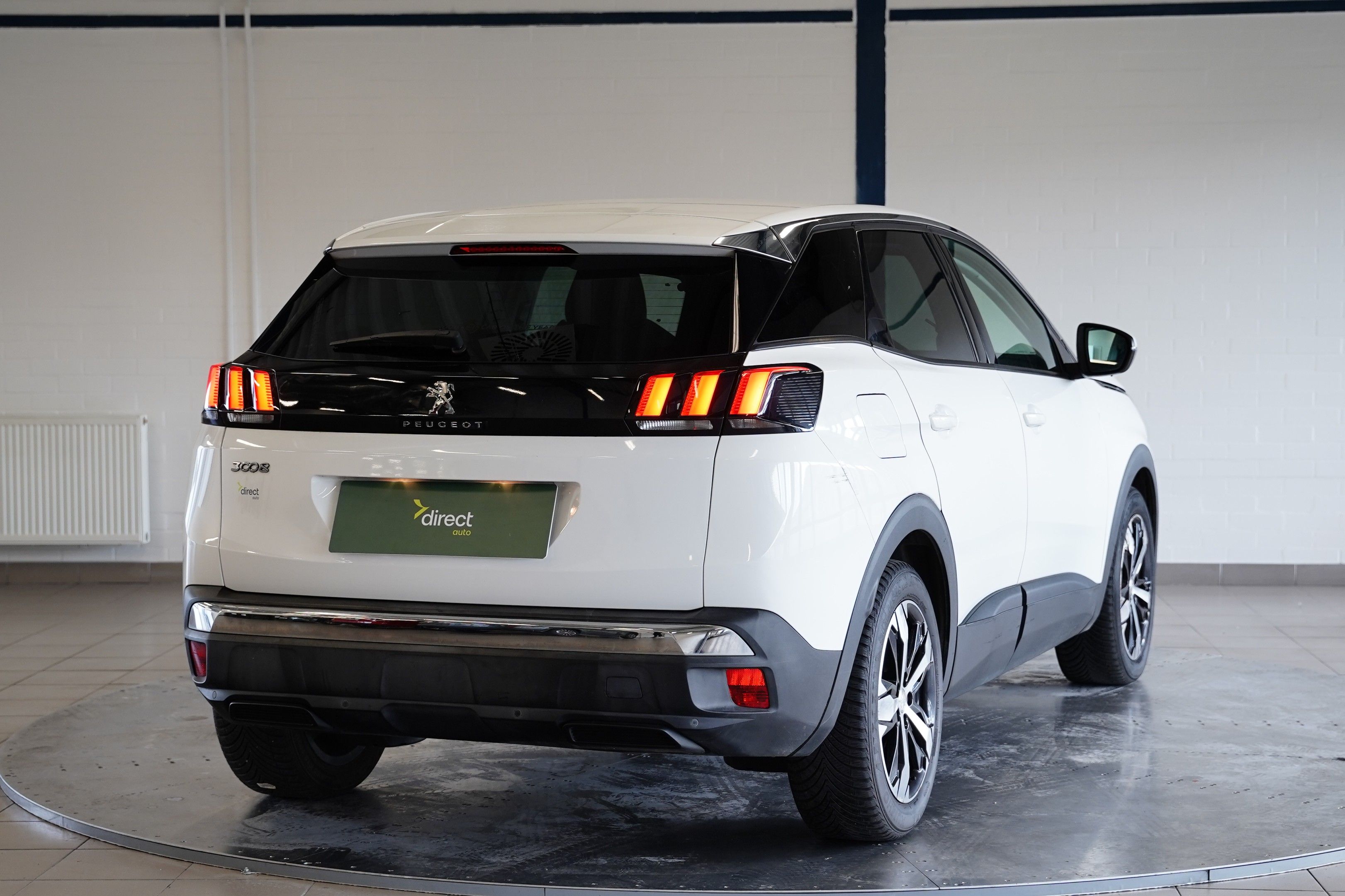 Peugeot 3008, 1.2 PureTech 96 kW Allure - fotka 4