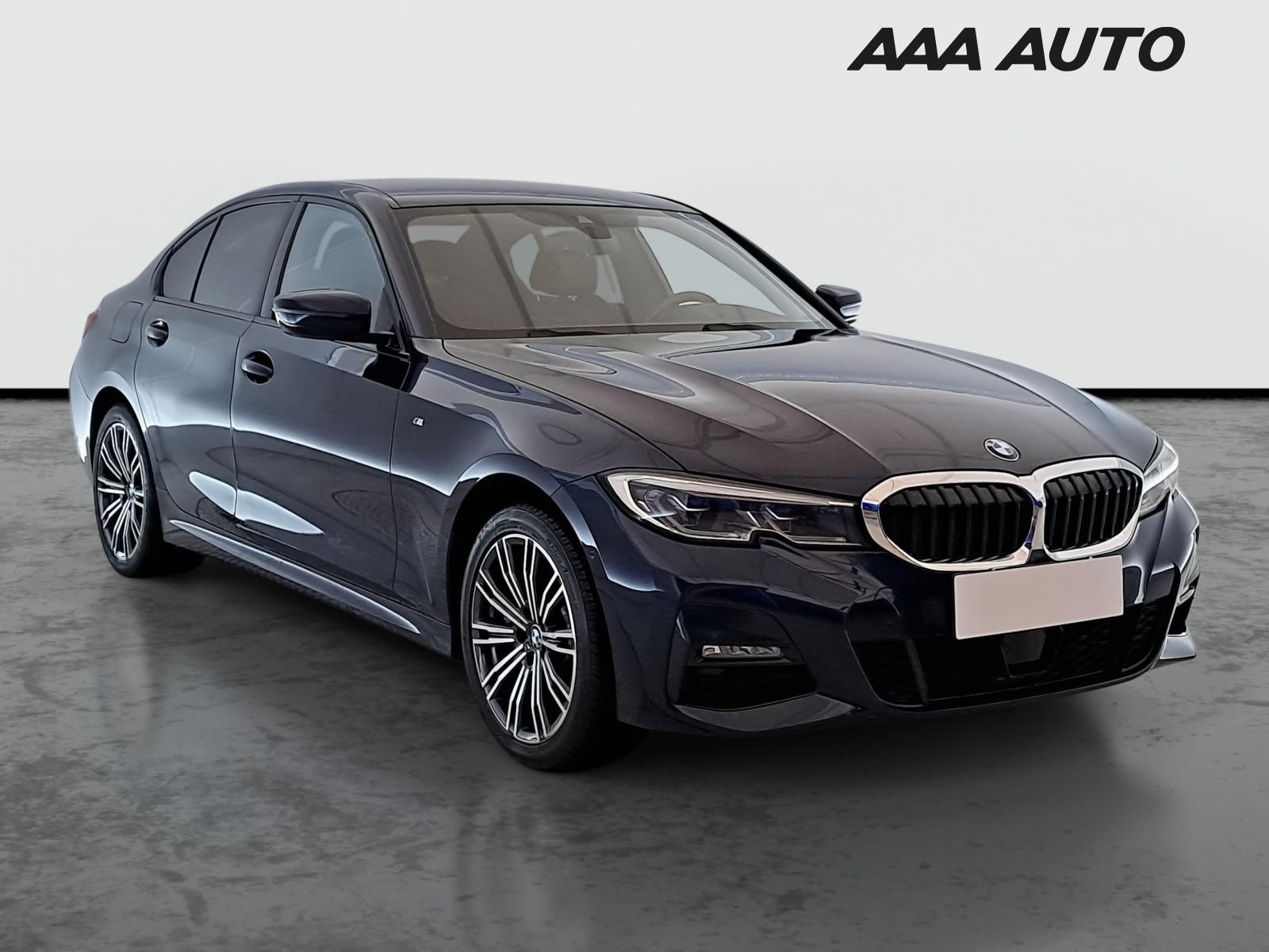 BMW Řada 3, 330 e xDrive, M Sport, 4X4