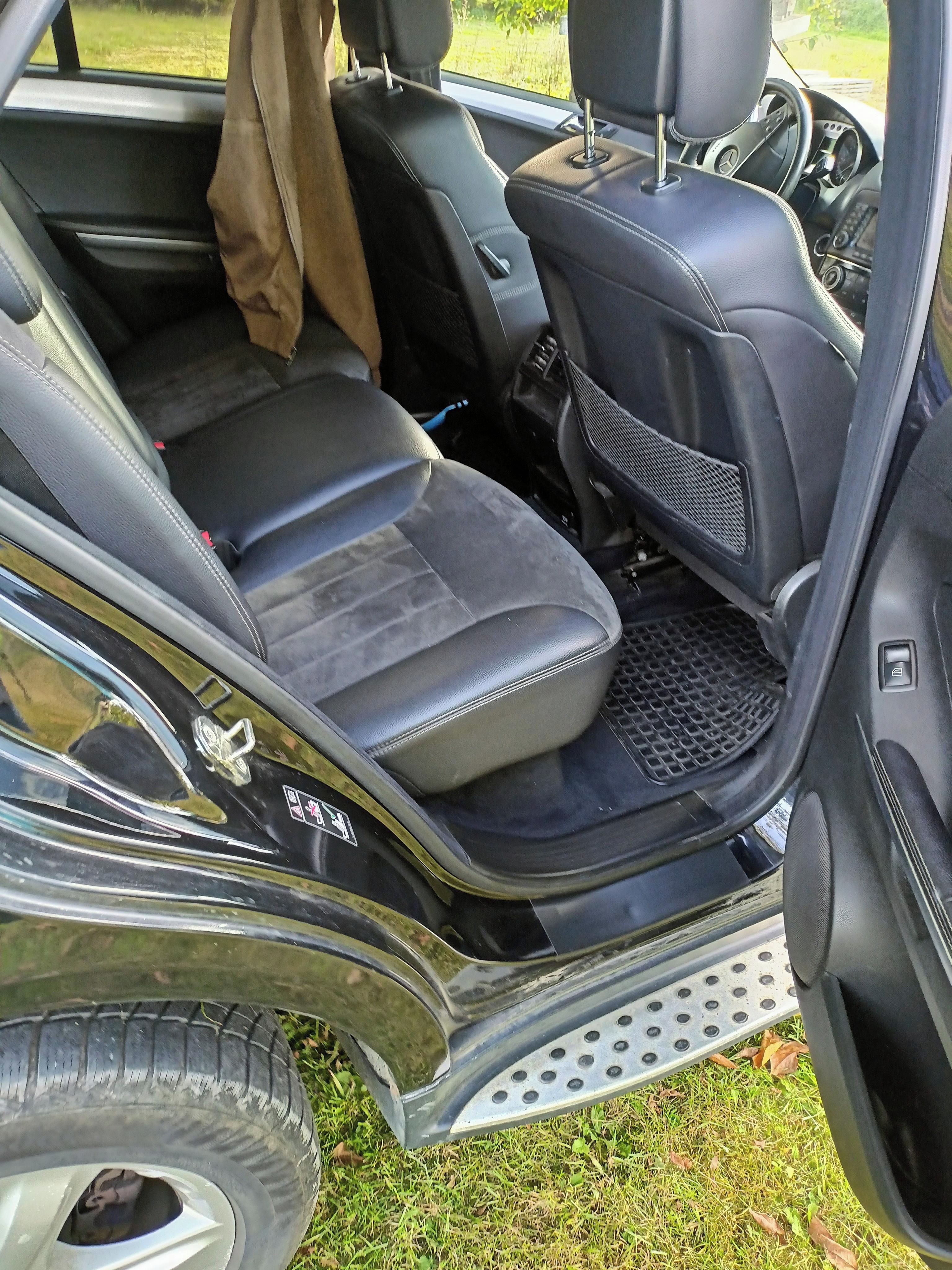 Mercedes-Benz ML - fotka 5