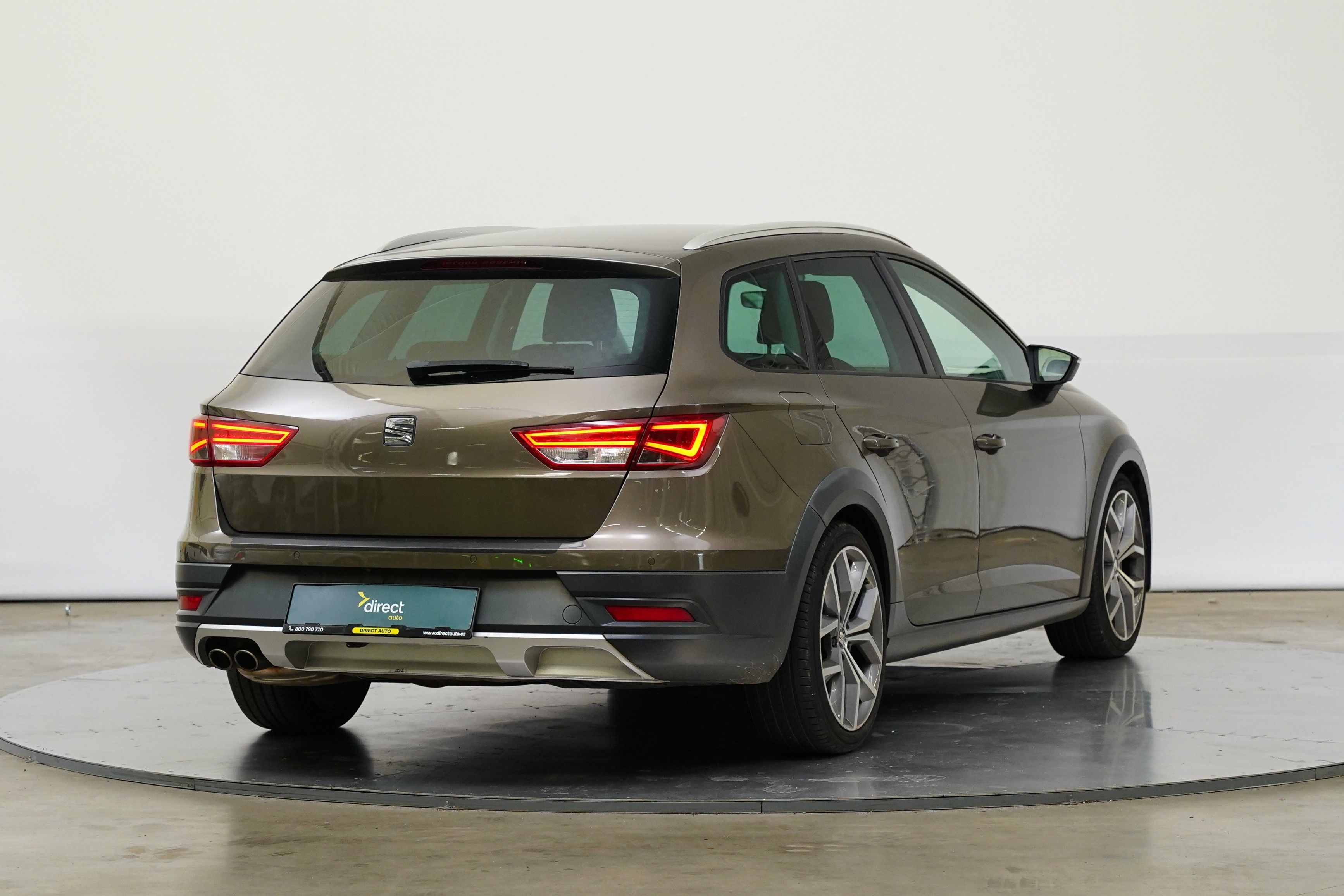 Seat Leon, 2.0TDI 135kW 4Drive X-Perience - fotka 2