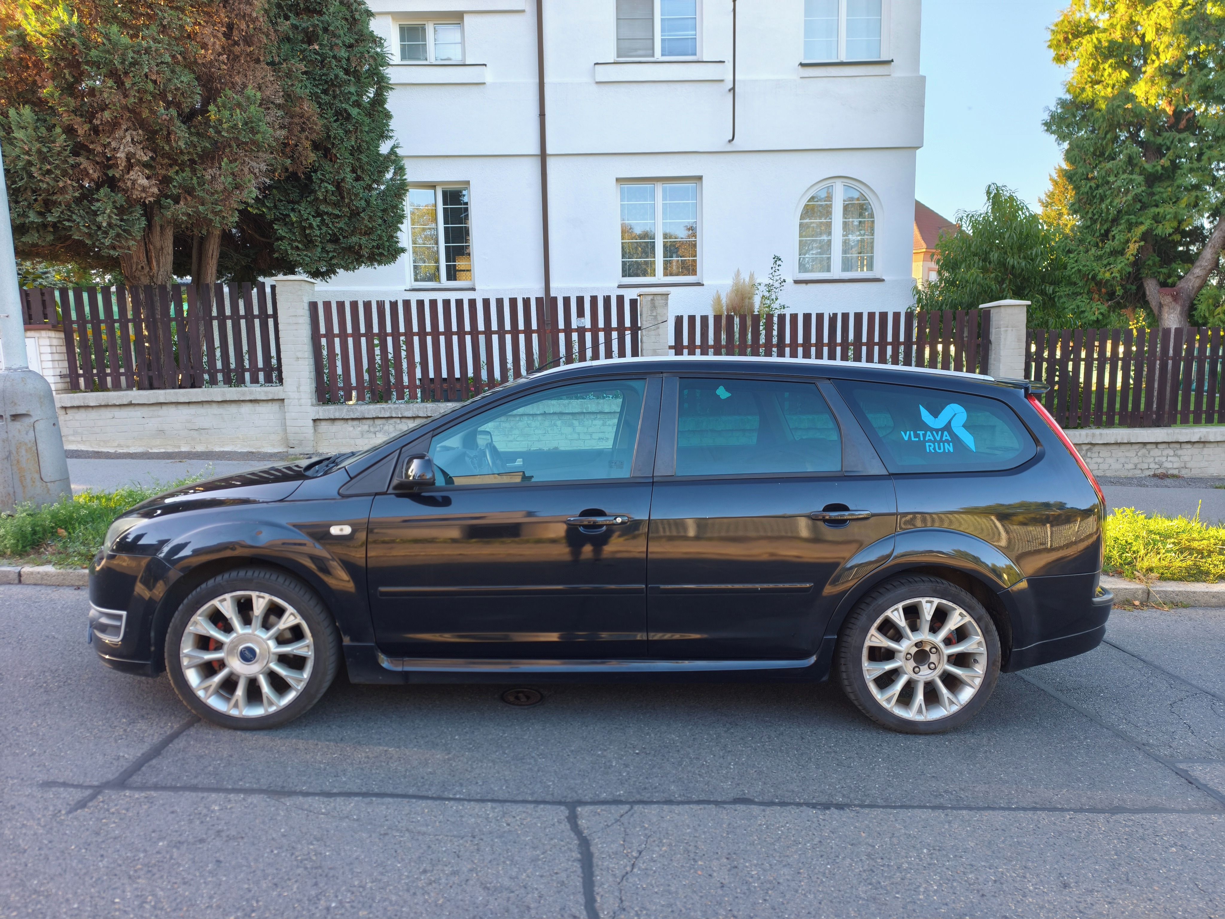 Ford Focus, Ford Focus II kombi 2.0 TDCi - fotka 2