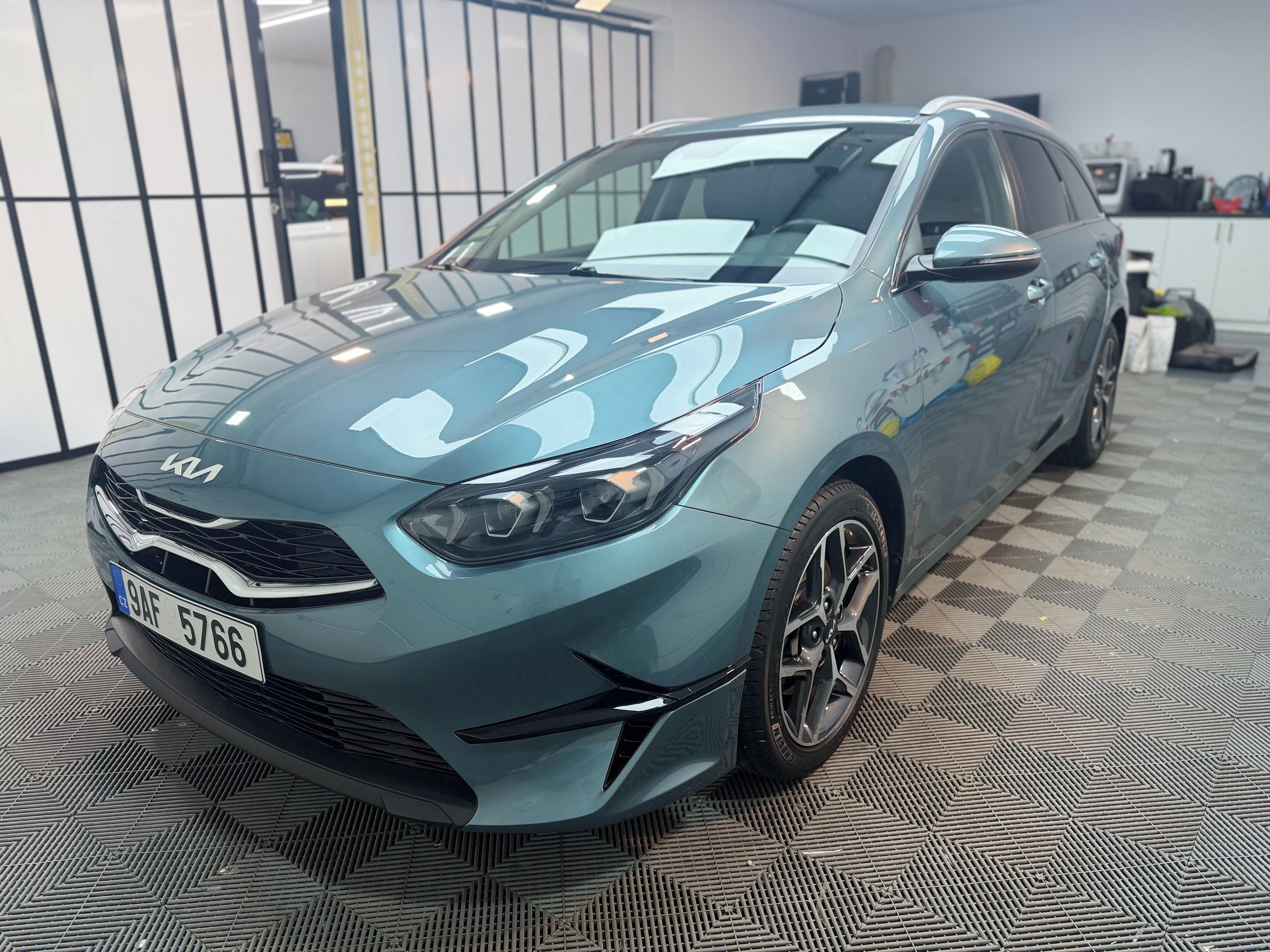 Kia Cee´d, Kia Ceed SW - TOP - 118kW - fotka 2
