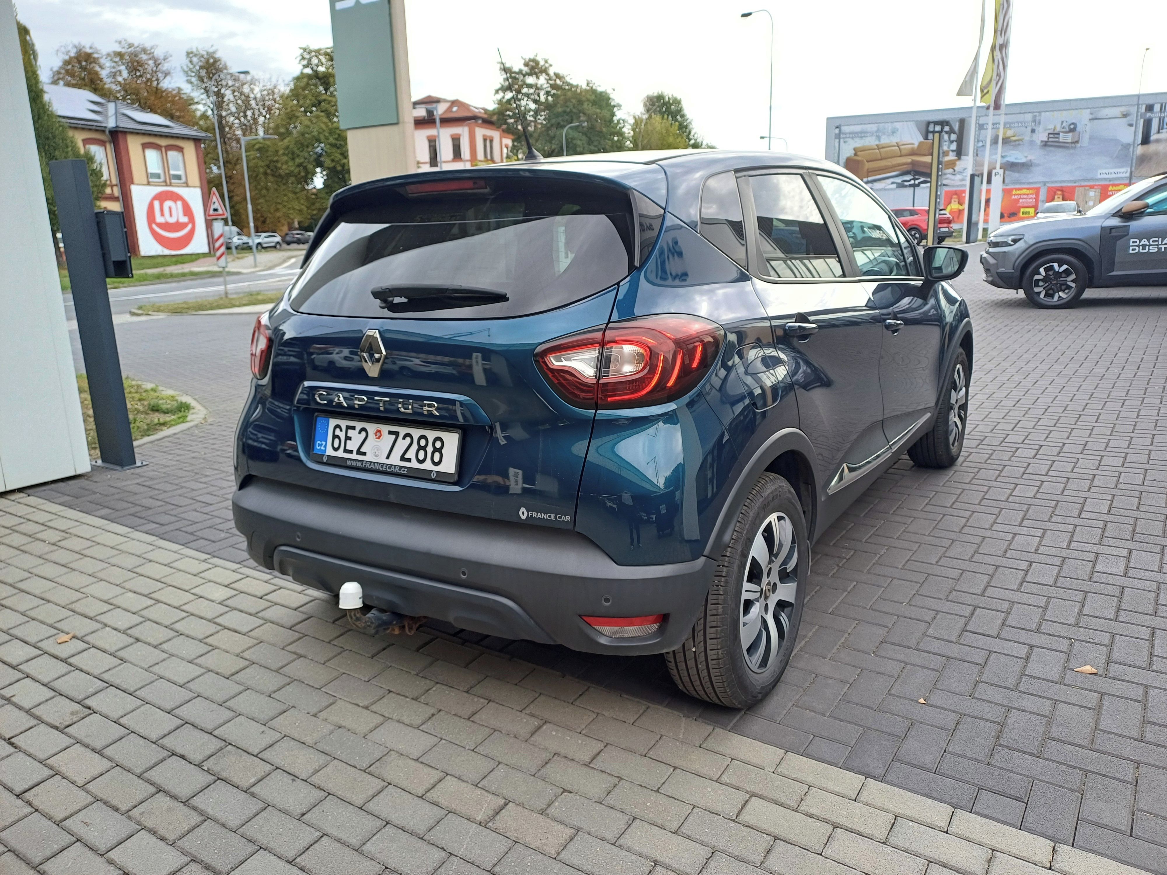 Renault Captur, 0.9, 66 kW - fotka 3
