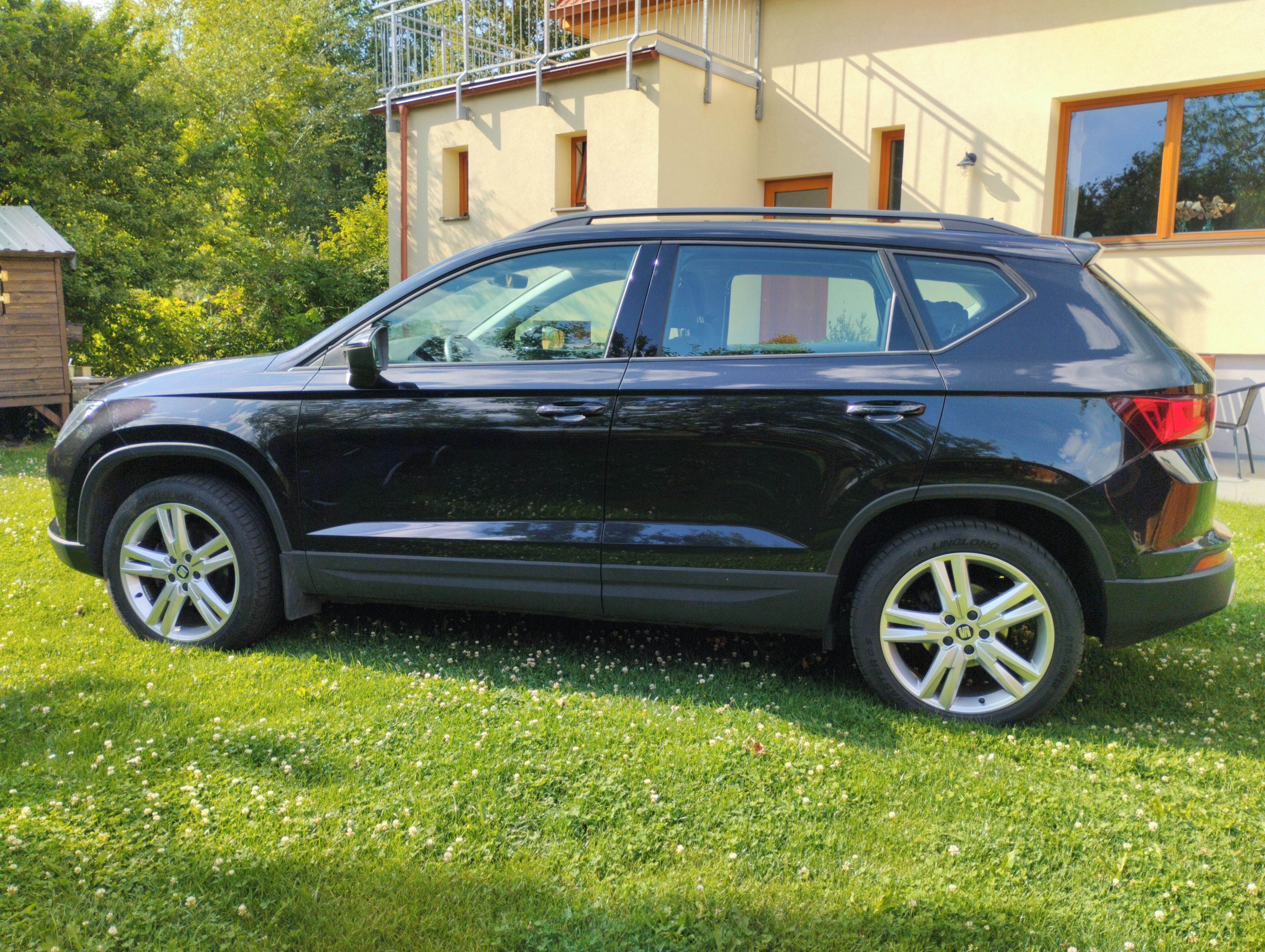 Seat Ateca, 1,6 TDI - servisováno - fotka 6