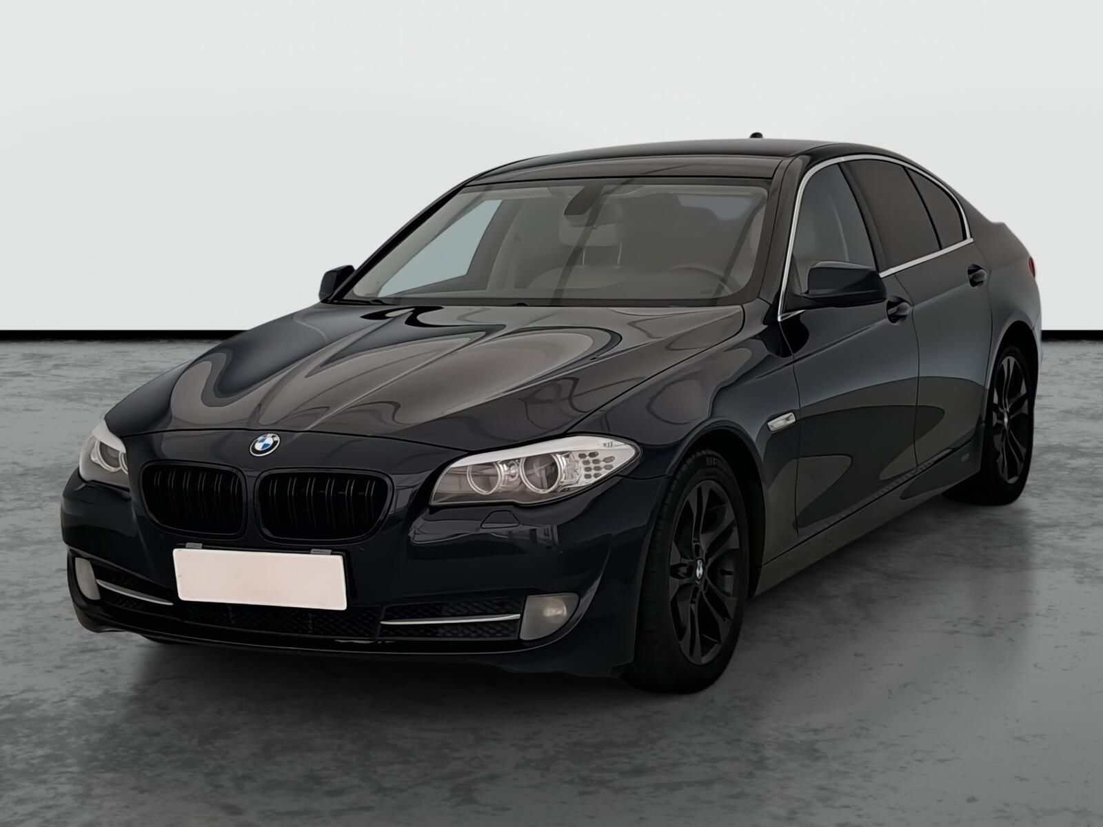 BMW Řada 5, 520d, Serv.kniha - fotka 2