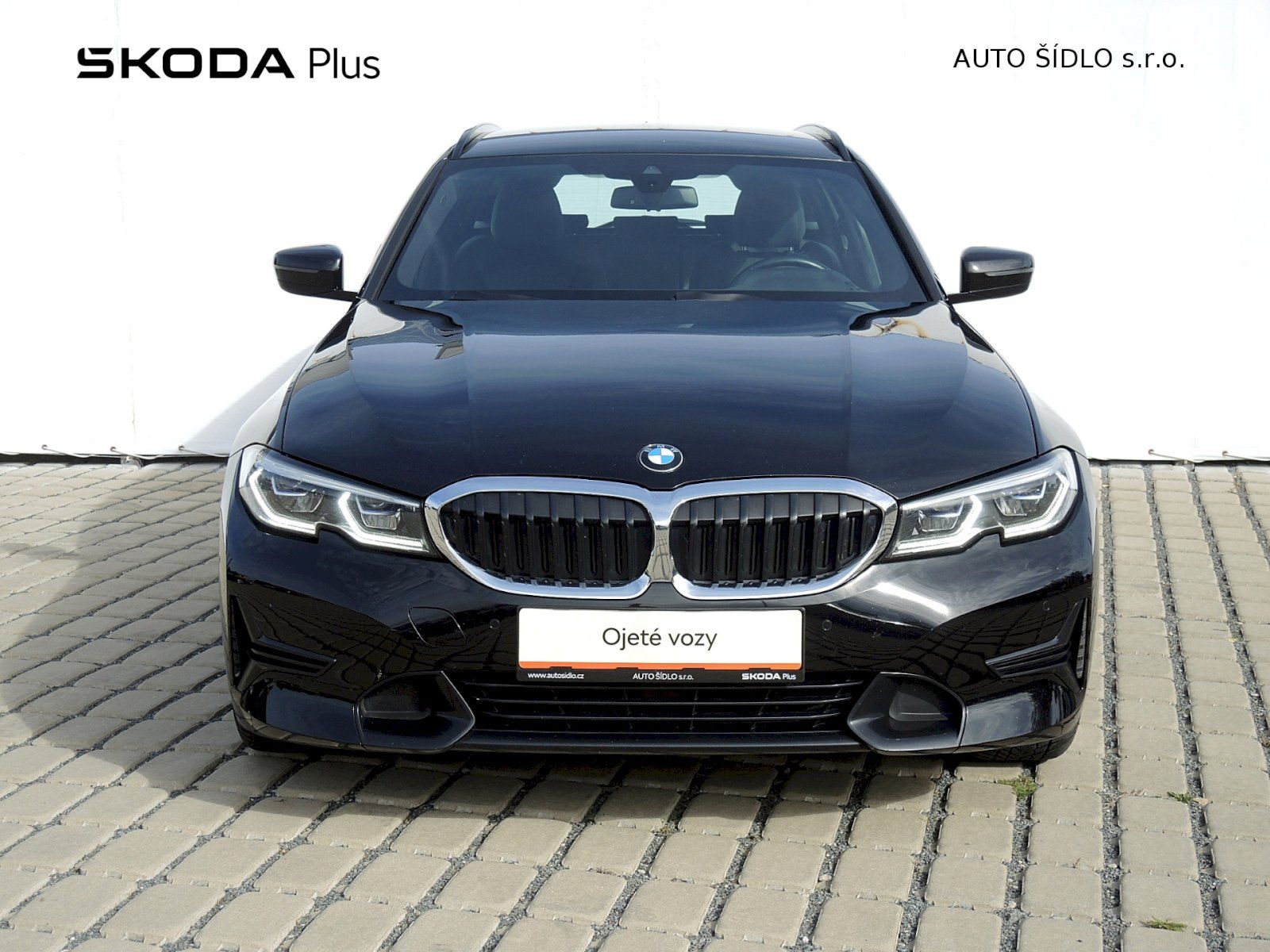 BMW Řada 3, 330d xDrive - fotka 4