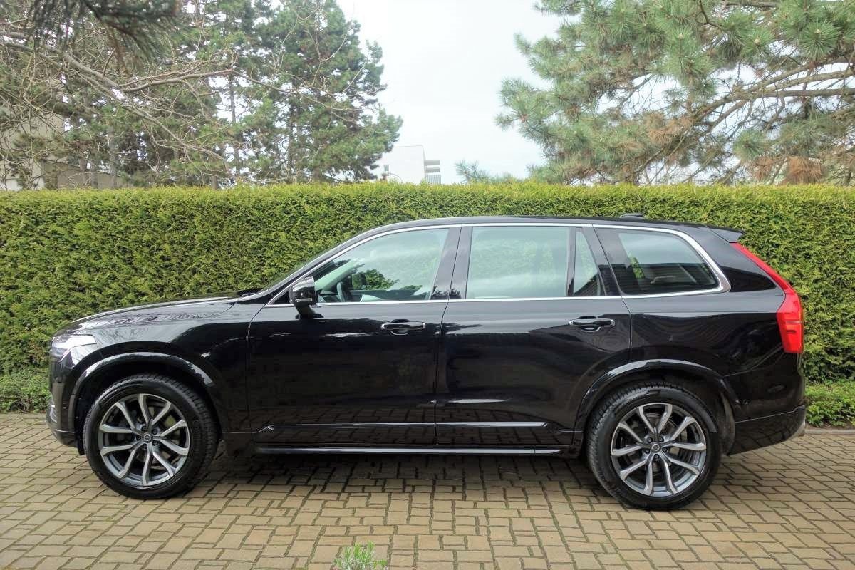 Volvo XC90, Momentum 2.0 D5 AWD 165 kW - fotka 3