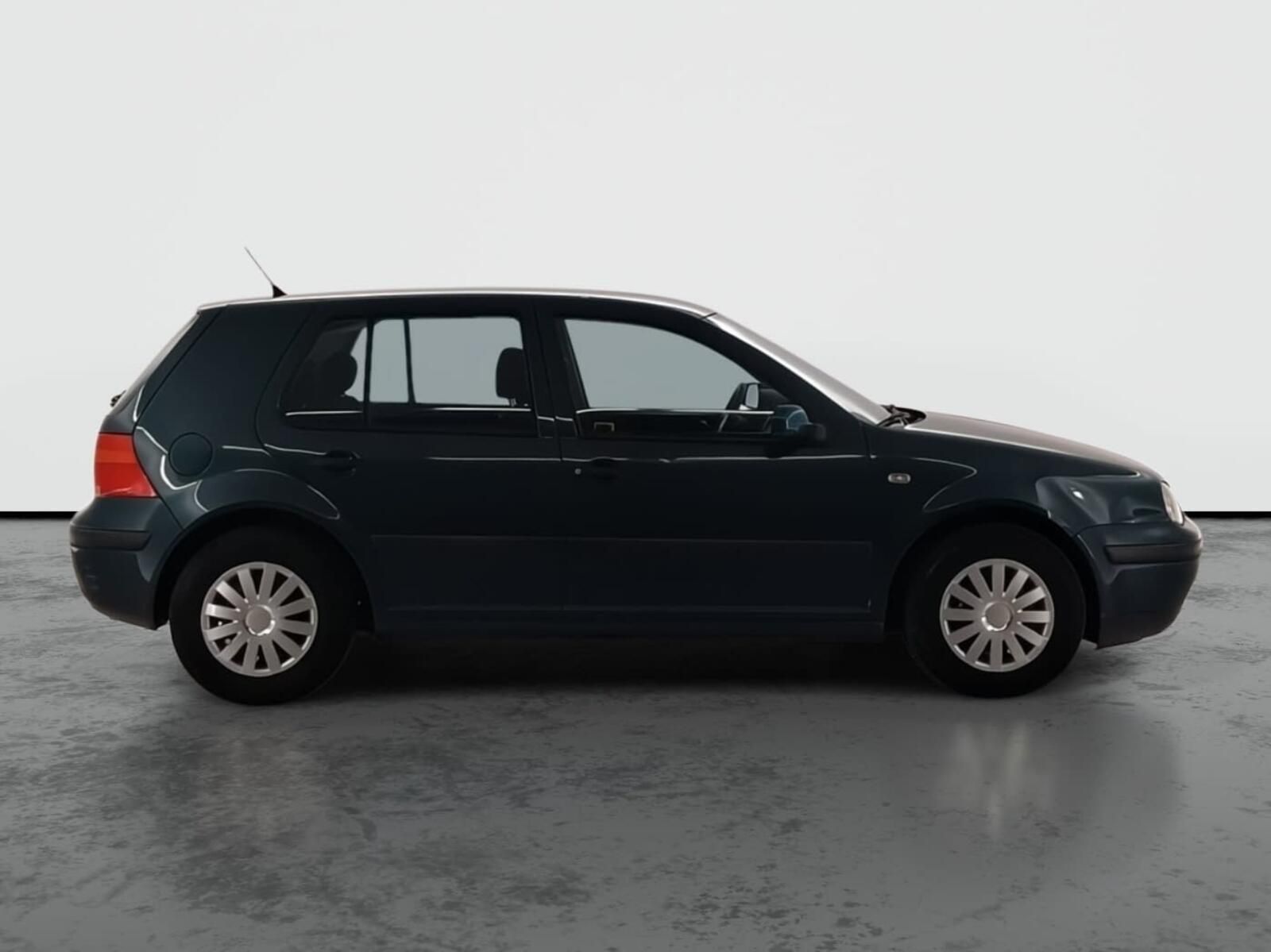 Volkswagen Golf, 1.6 16V, Klima, za dobrou cenu - fotka 6