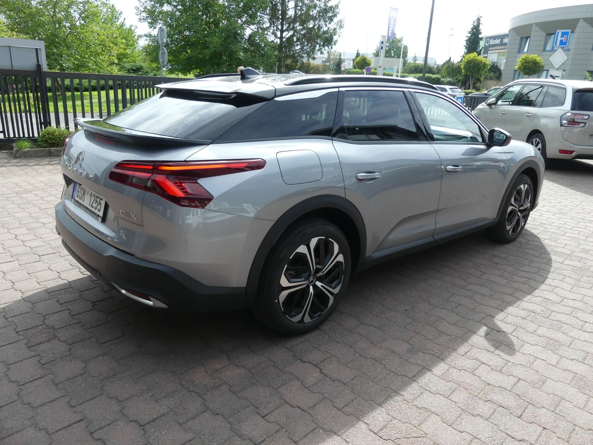 Citroën C5 X, 1,2 PureTech 130 EAT8 PLUS + - fotka 5