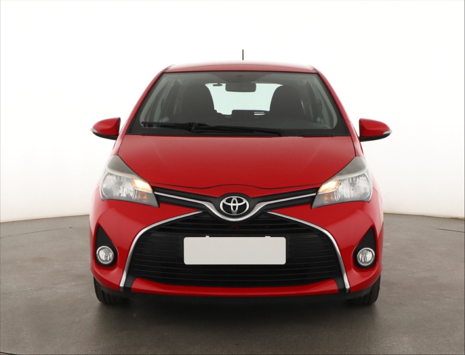 Toyota Yaris, 1.33 Dual VVT-i, Serv.kniha - fotka 2