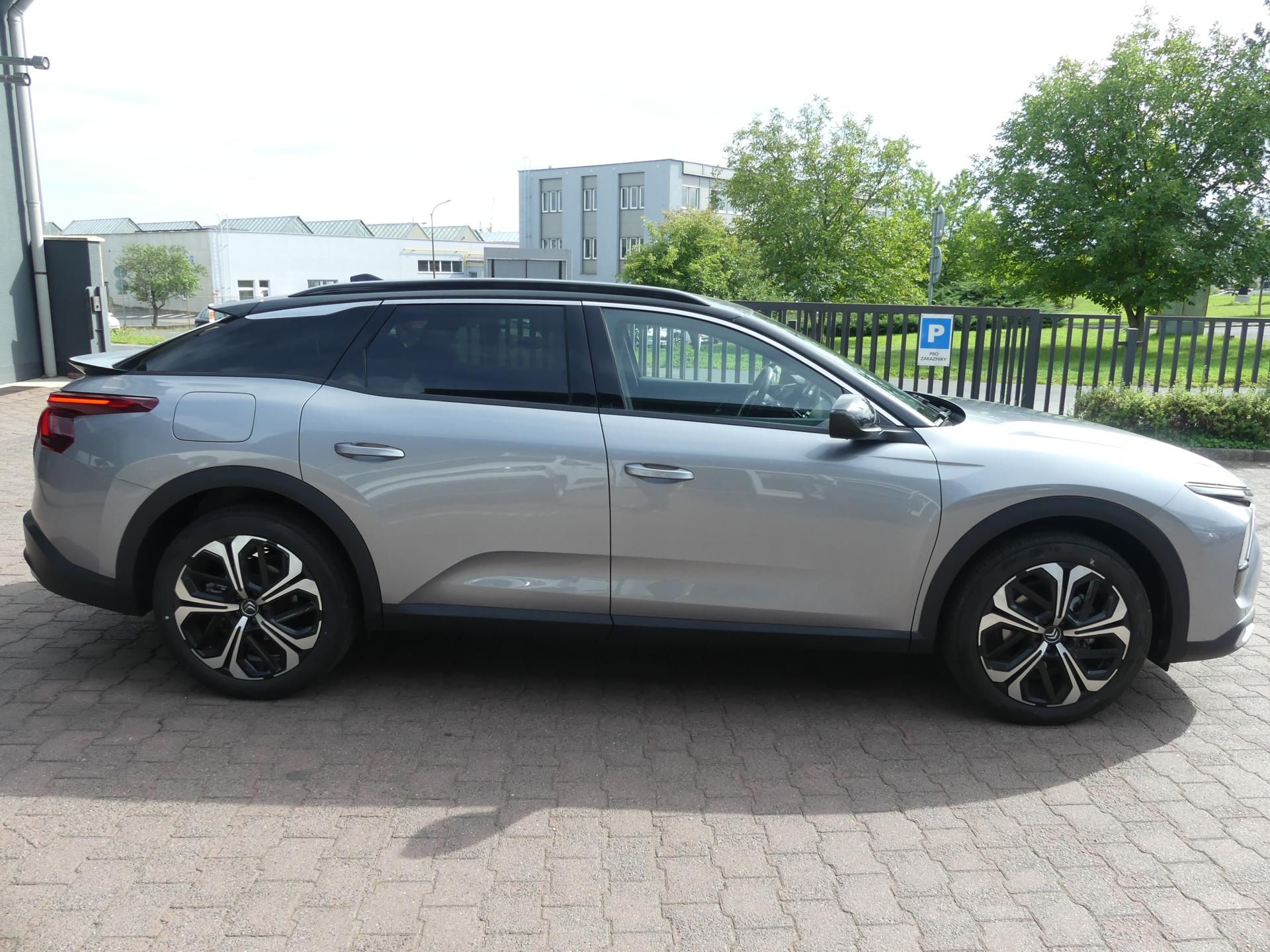 Citroën C5 X, 1,2 PureTech 130 EAT8 PLUS + - fotka 4