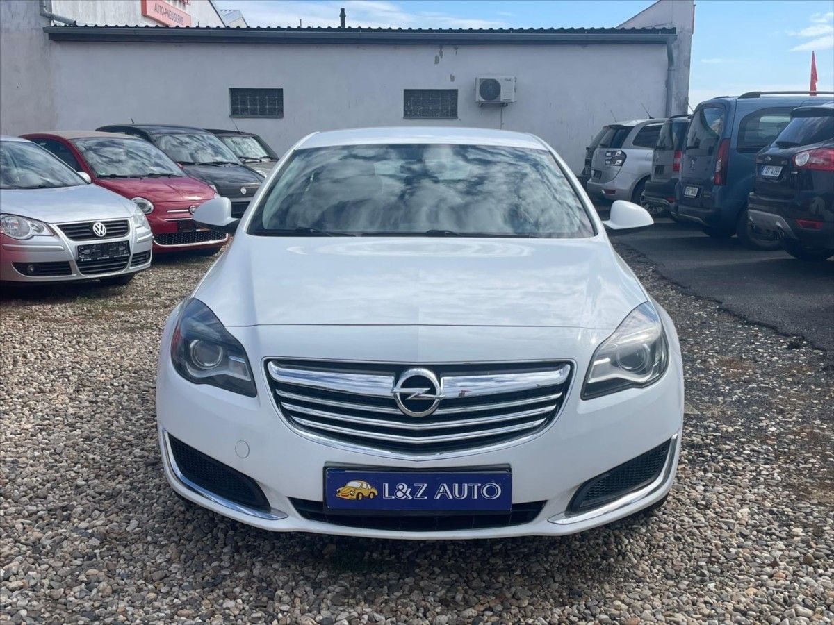 Opel Insignia, 2,0 CDTi - fotka 2