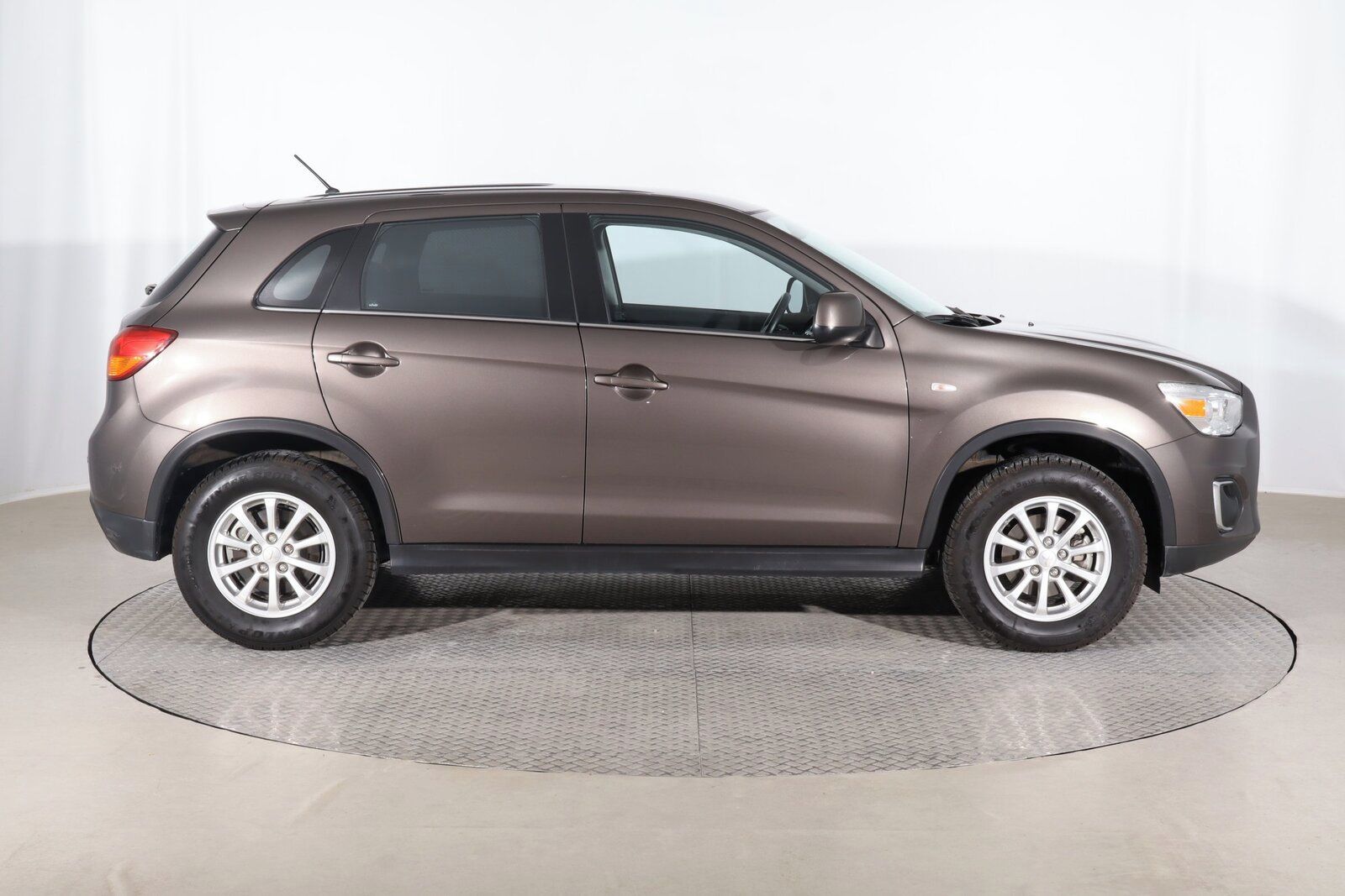 Mitsubishi ASX, 1.6 MIVEC, Serv.kniha - fotka 6