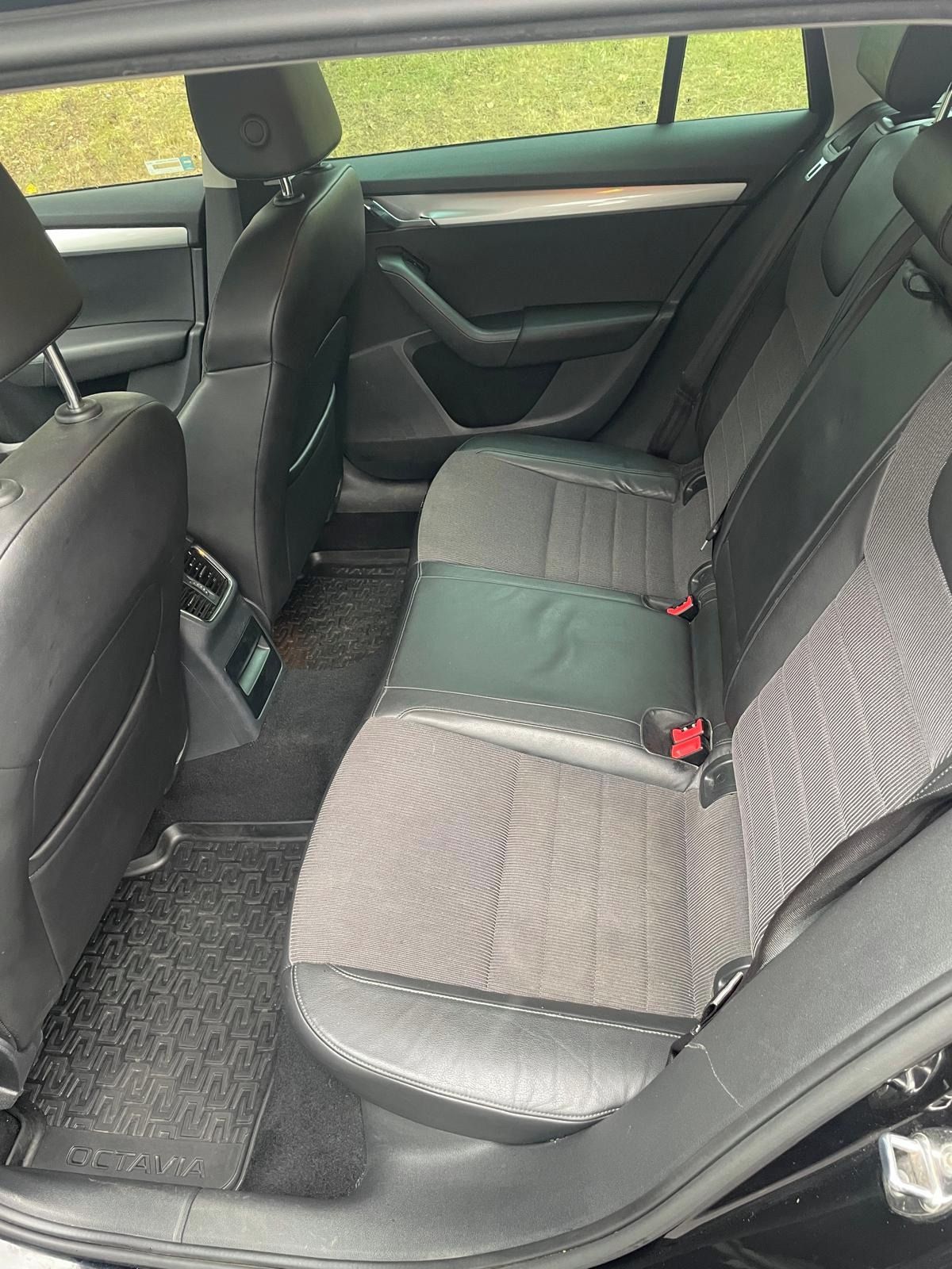 Škoda Octavia, 2,0 TDI - fotka 6