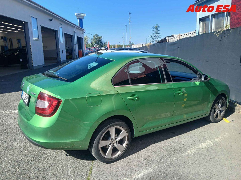 Škoda Rapid, 1.0 TSI,2.maj,ČR - fotka 3