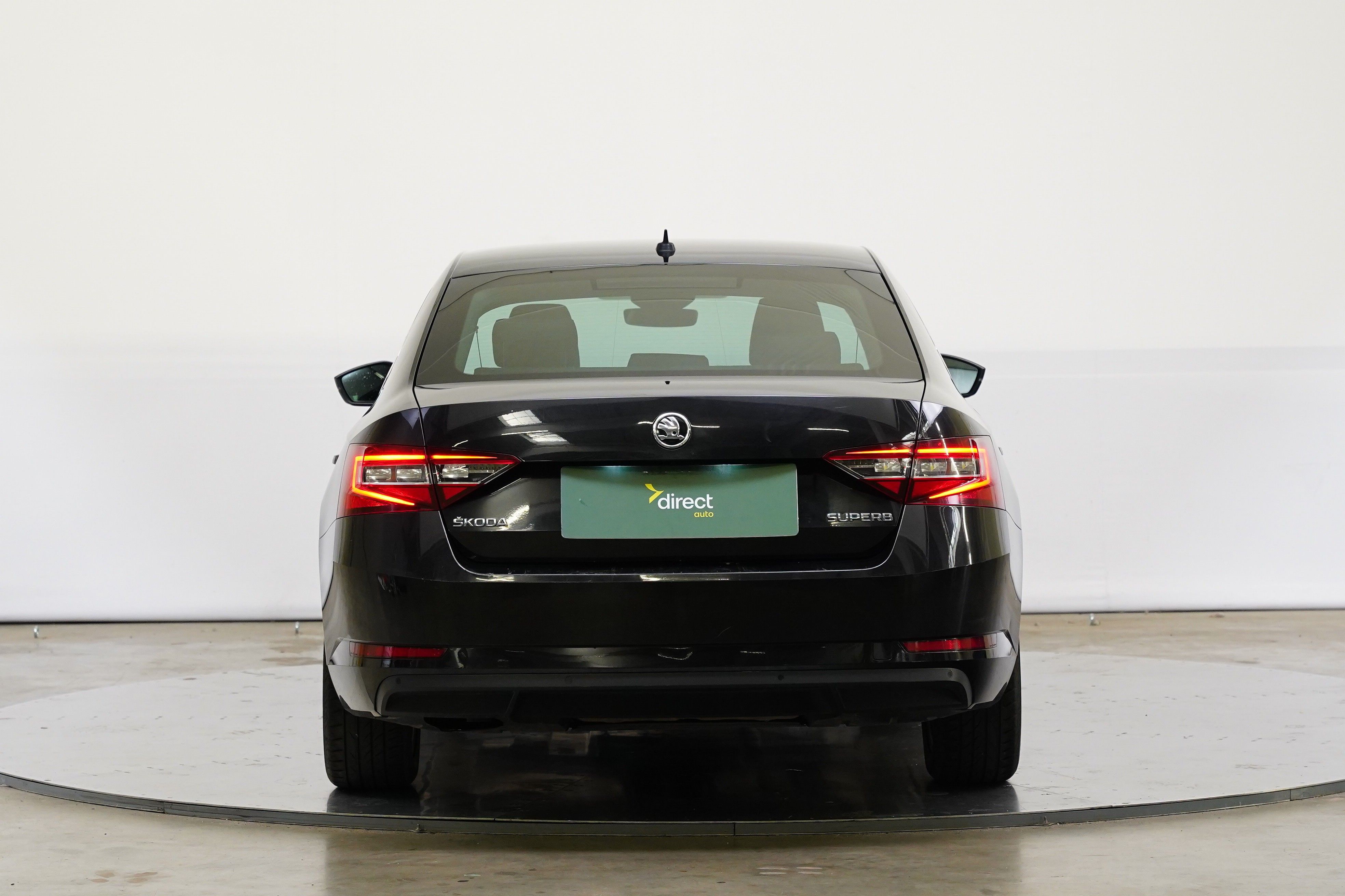 Škoda Superb, 2.0 TDI 110kW Ambition - fotka 6