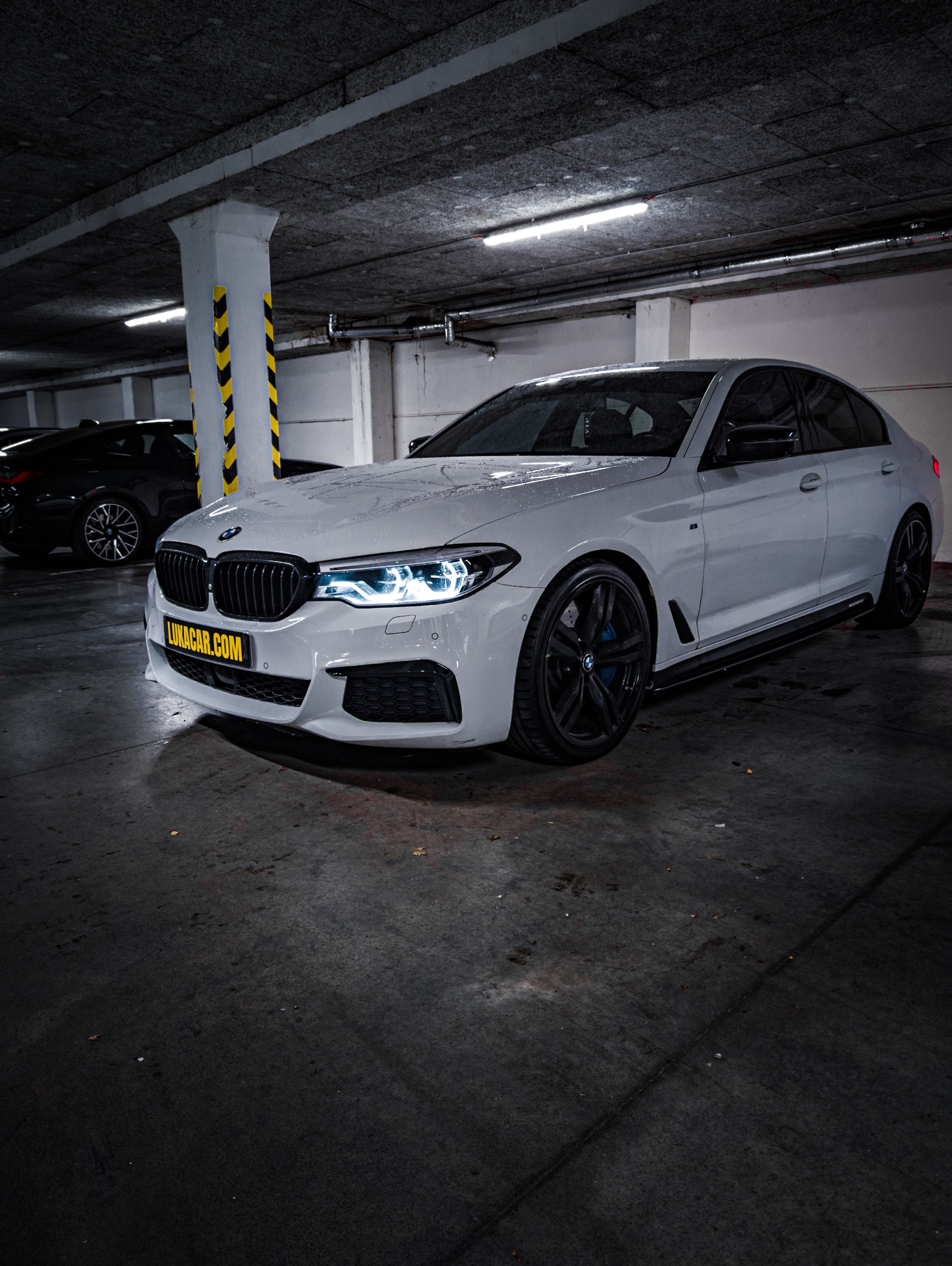 BMW Řada 5, BMW 550d M XDrive PERFORMANCE - fotka 2
