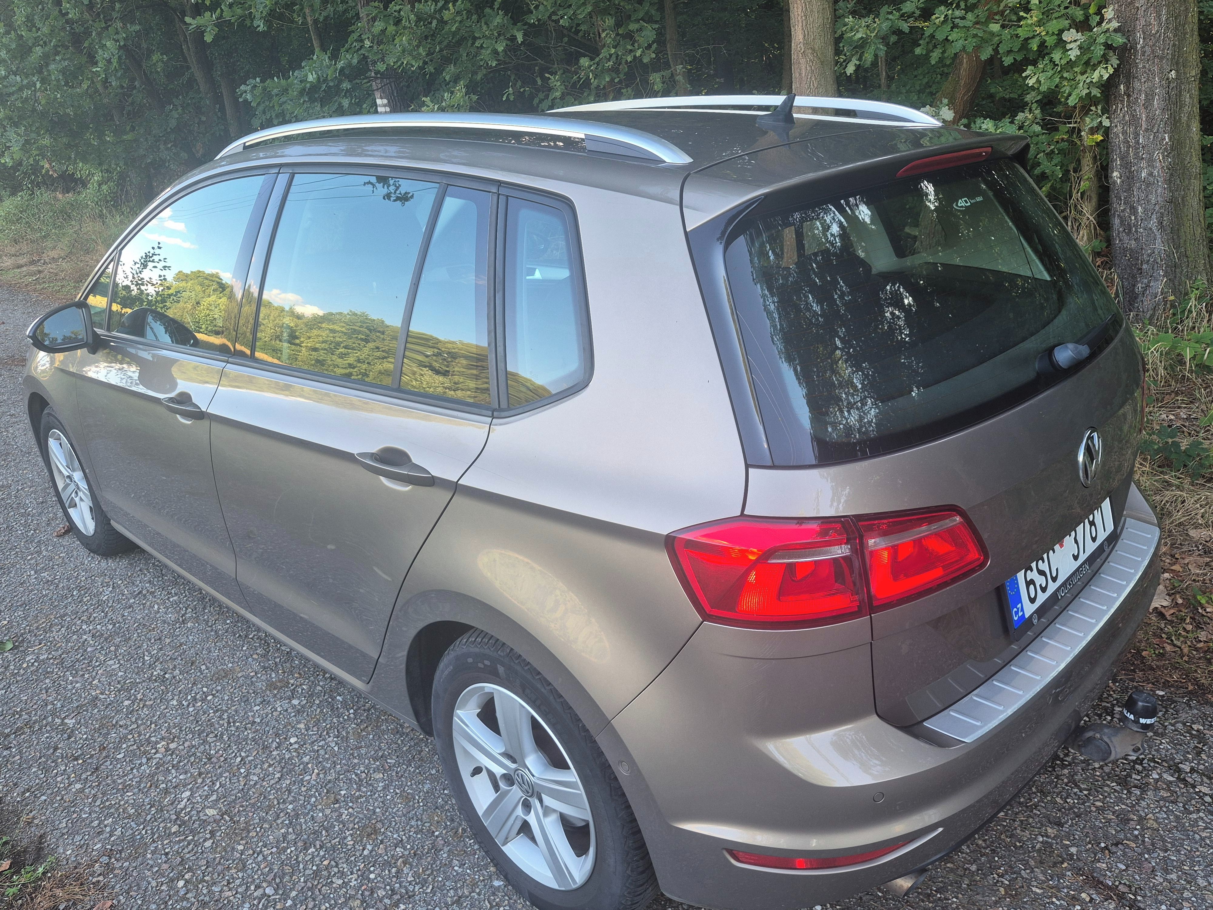 Volkswagen Golf Sportsvan, VW Sportsvan 1.6 TDI - fotka 5
