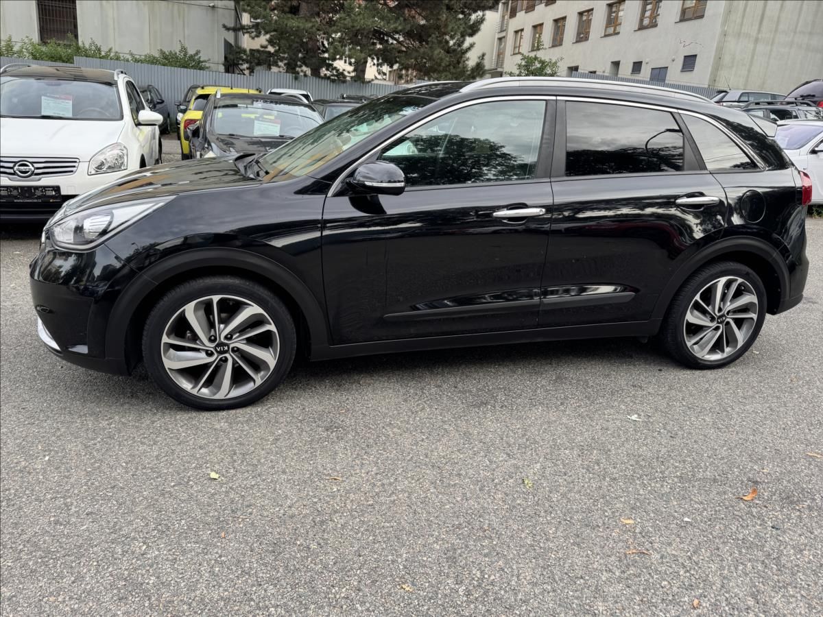 Kia Niro, 1,6 1.MAJITEL - fotka 3