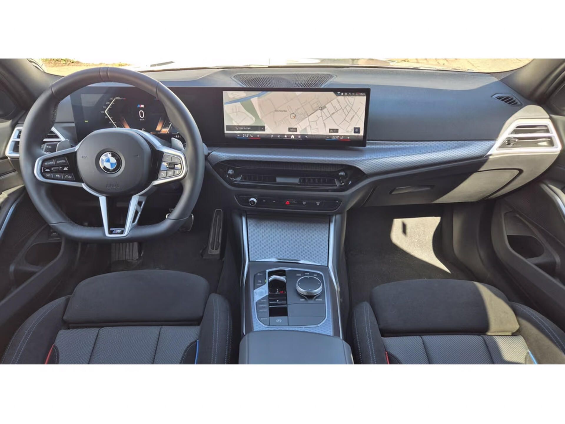 BMW Řada 3, 330i xDrive M-Sport Pano ACC - fotka 5